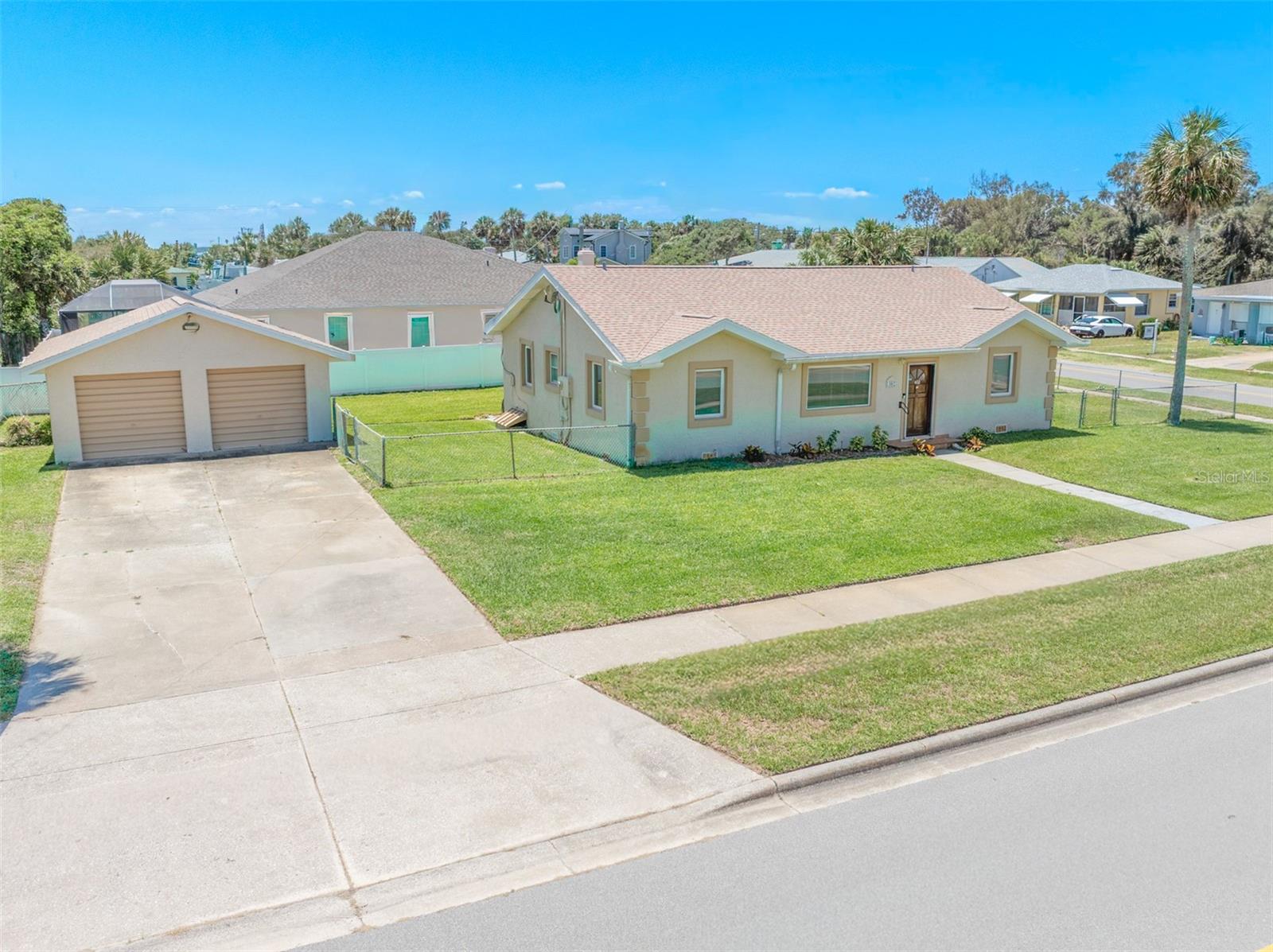402 SEAVIEW AVE
