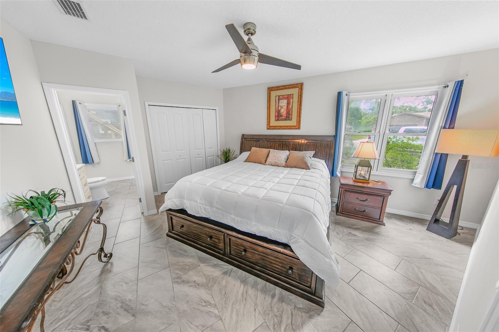 38 LAZY EIGHT DR