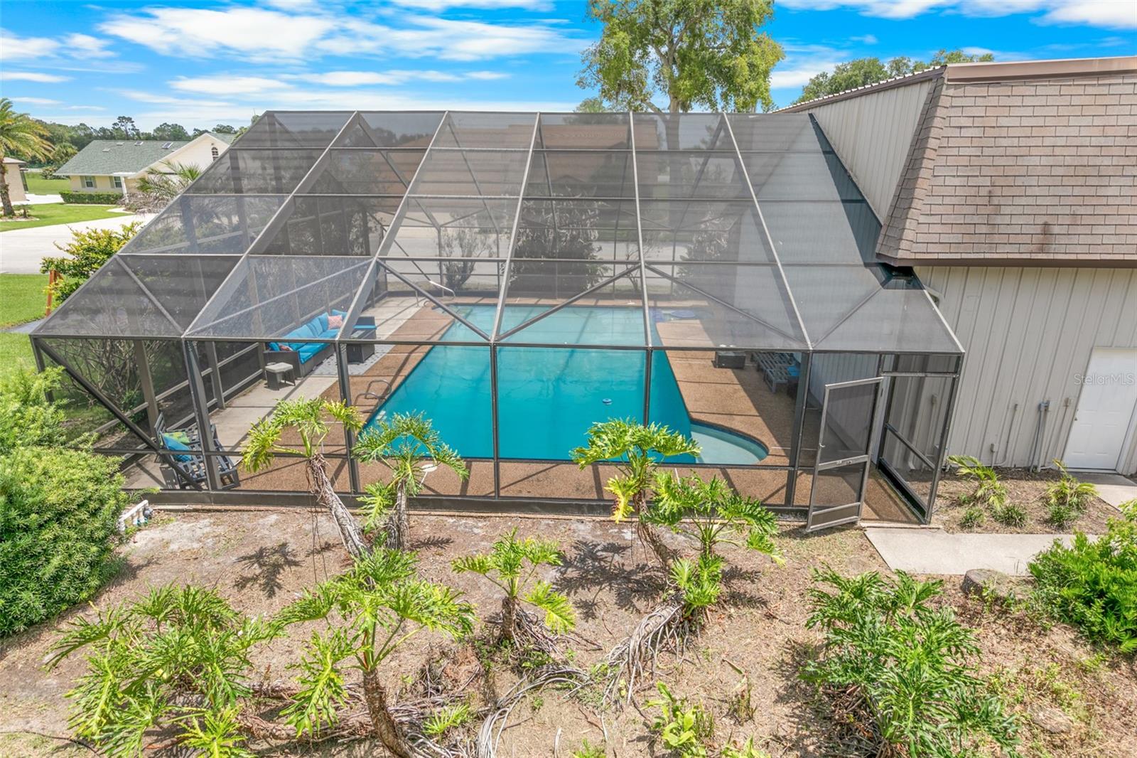 38 LAZY EIGHT DR