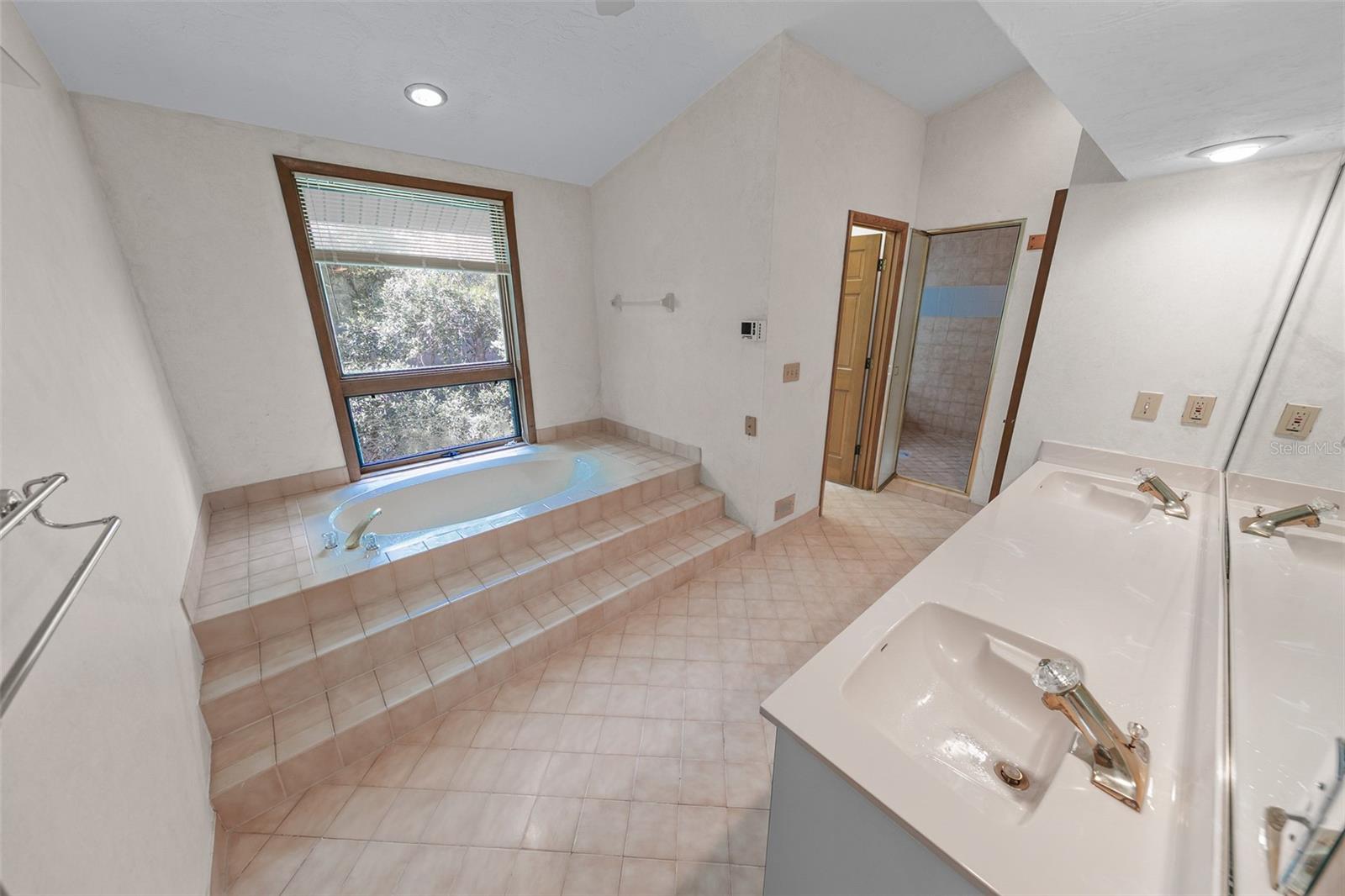59 BEACH ST