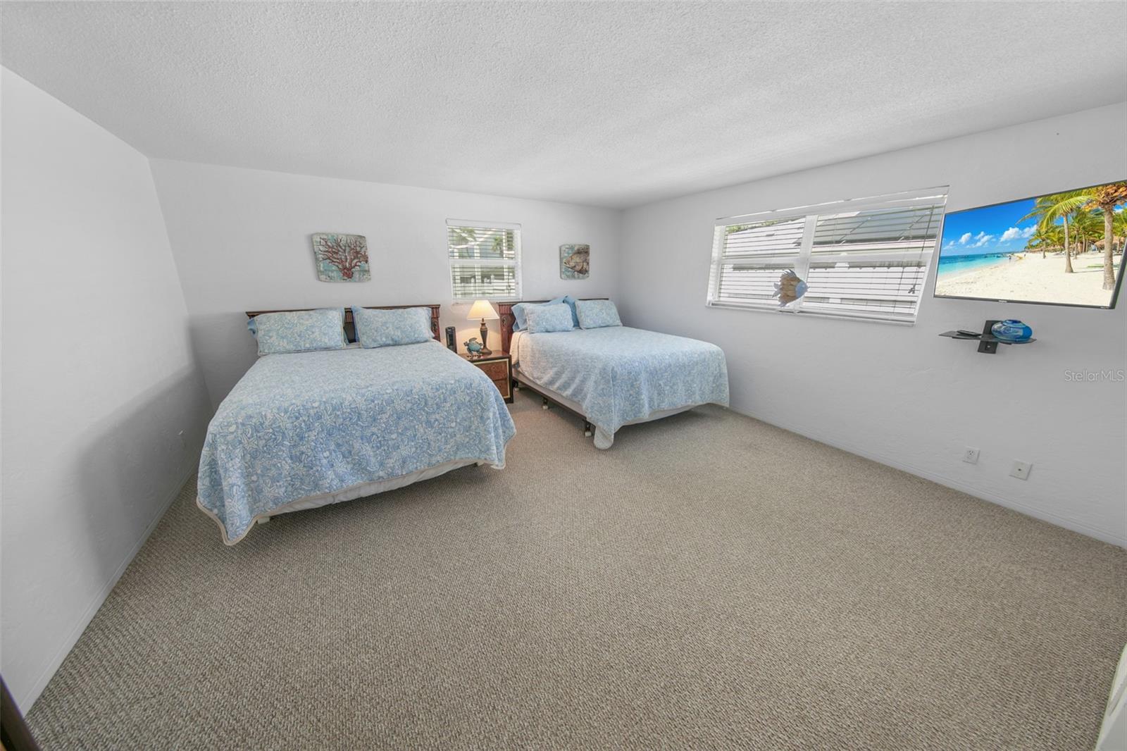 4346 CANDLEWOOD LN