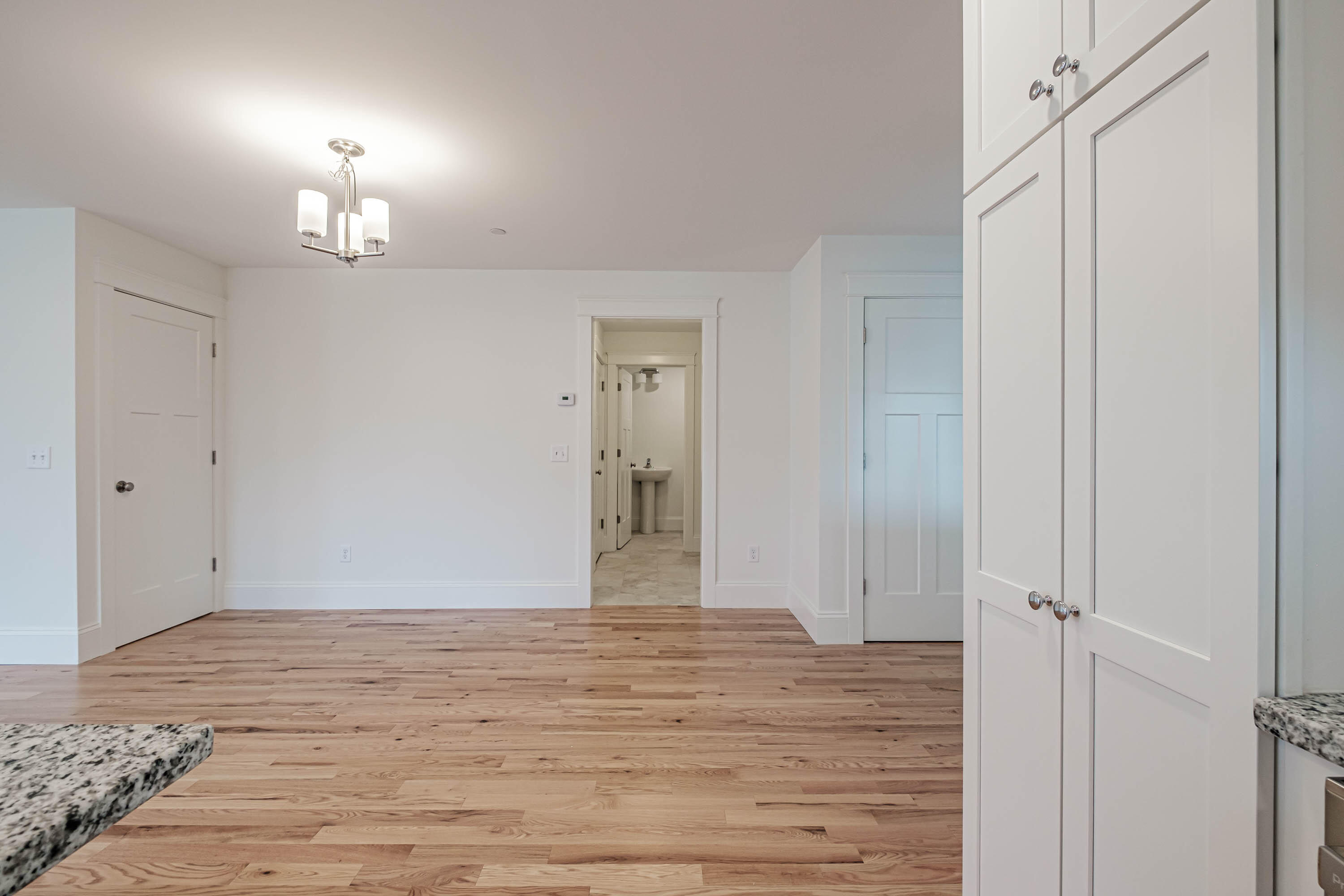 125 Falcon Crest Drive, 3