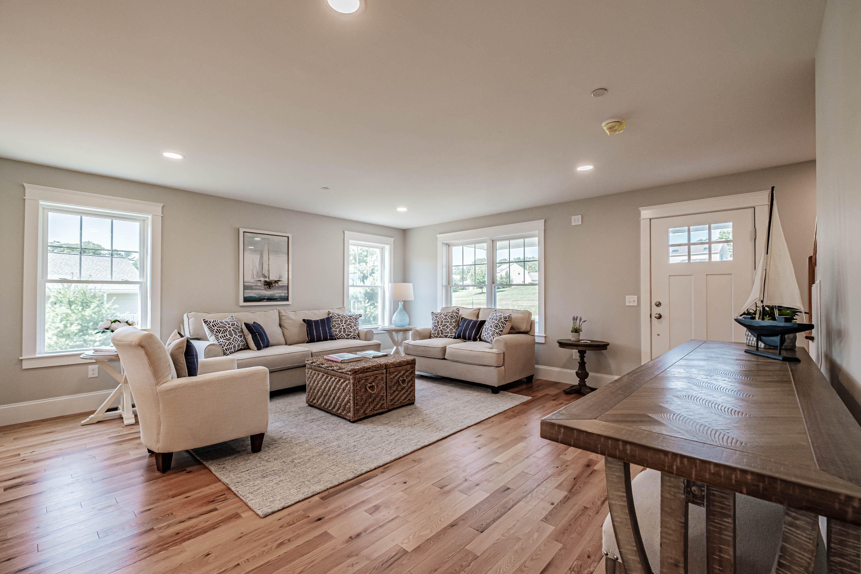 125 Falcon Crest Drive, 3