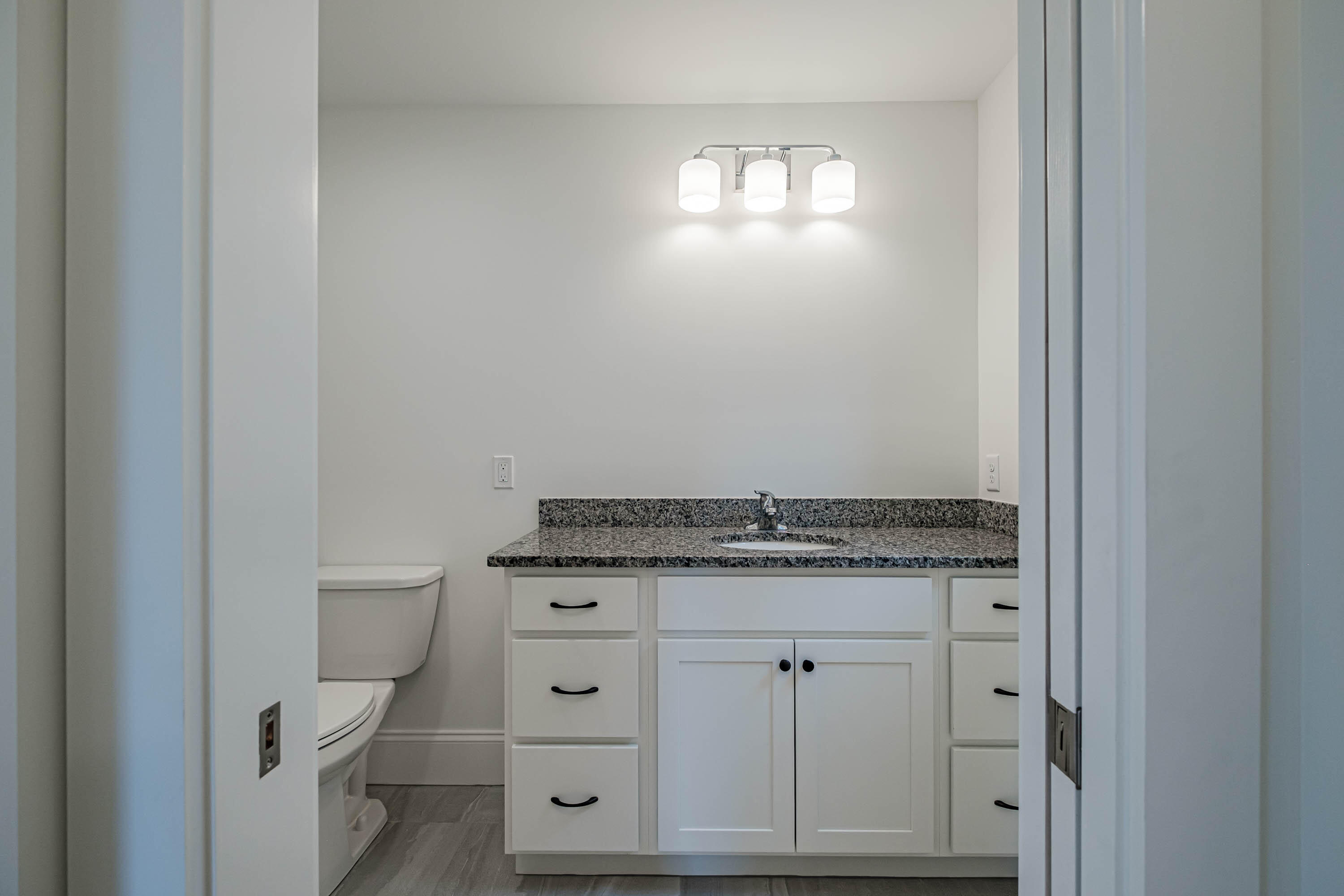 125 Falcon Crest Drive, 3