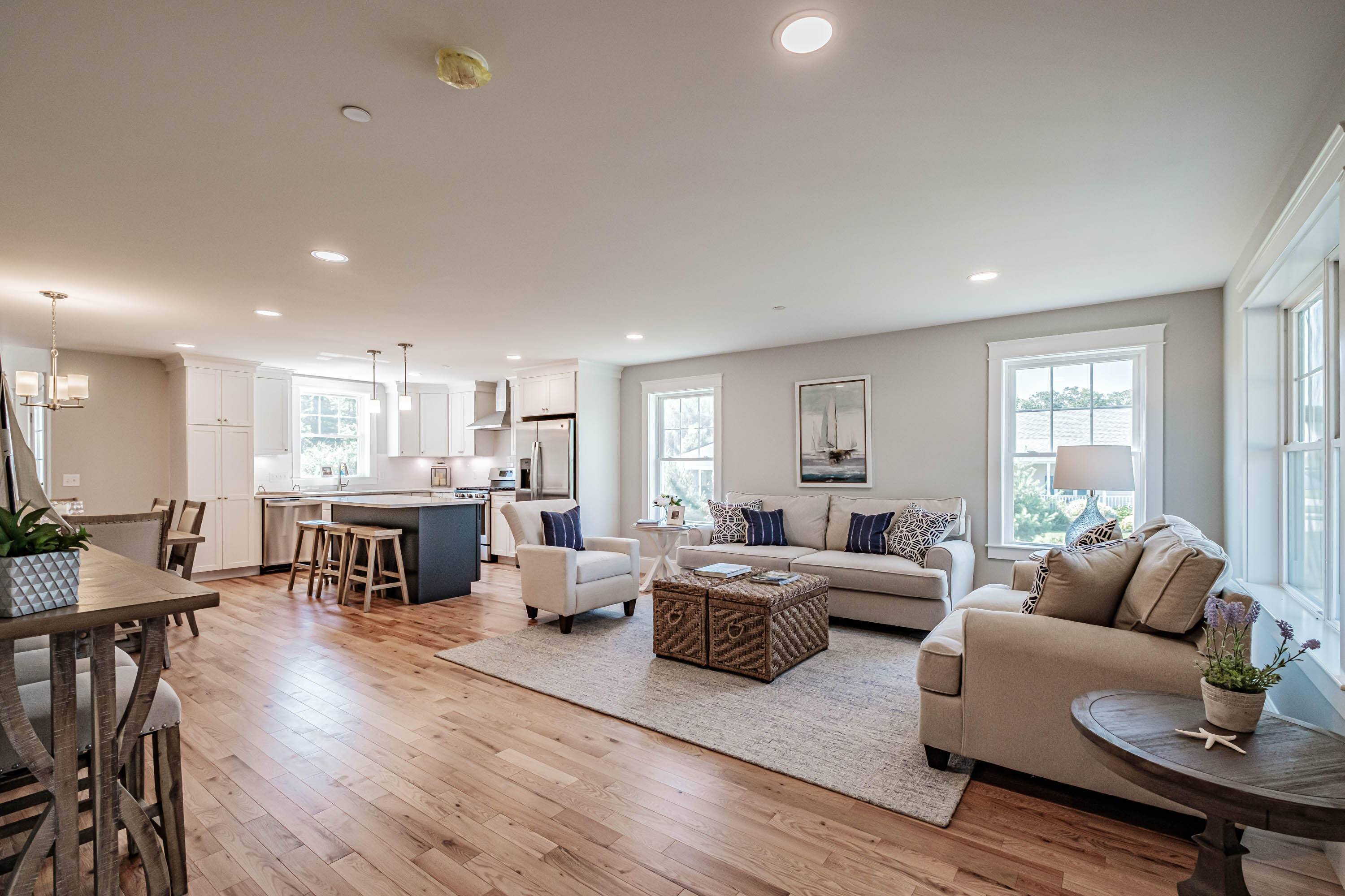 125 Falcon Crest Drive, 3