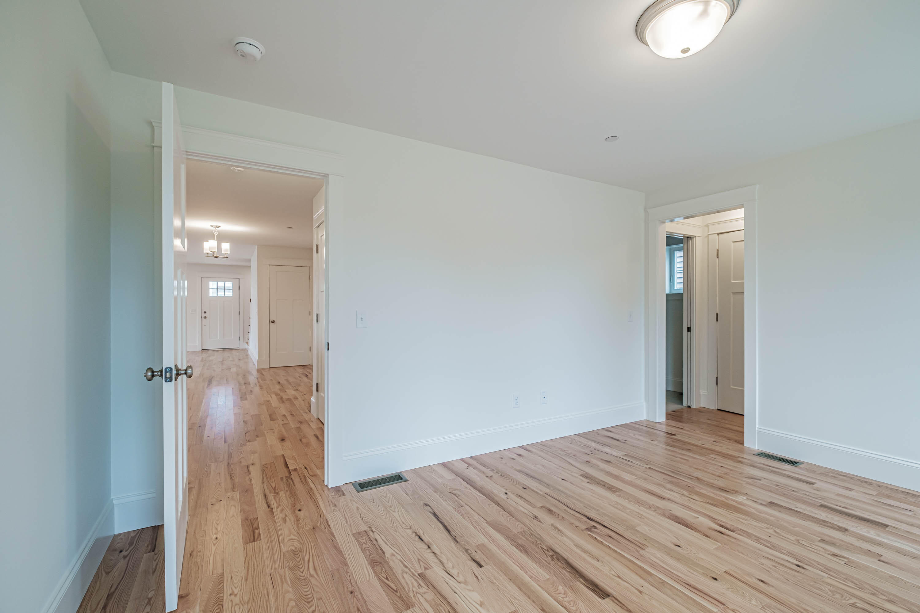 125 Falcon Crest Drive, 3