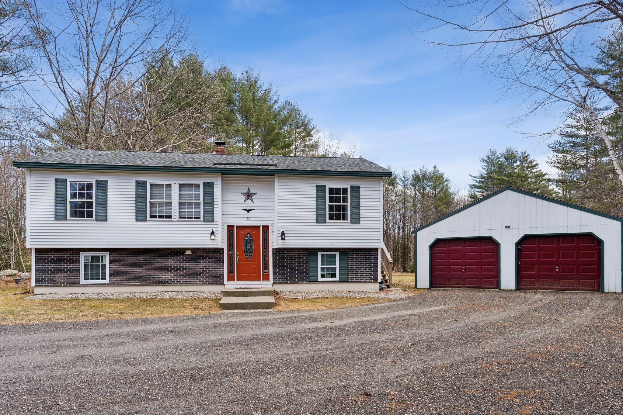 28 Maple Street
