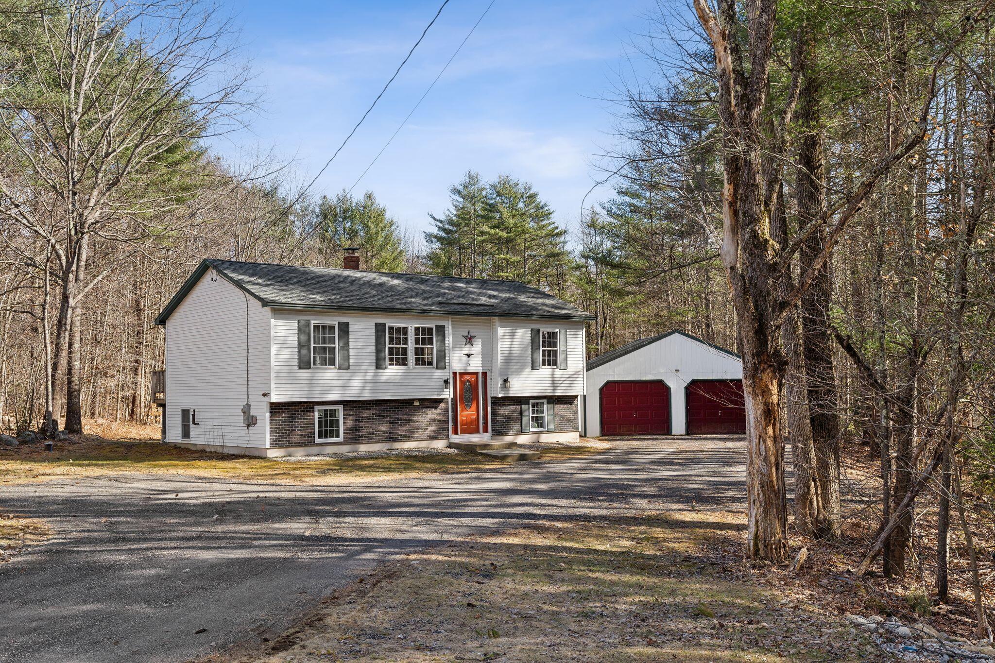 28 Maple Street