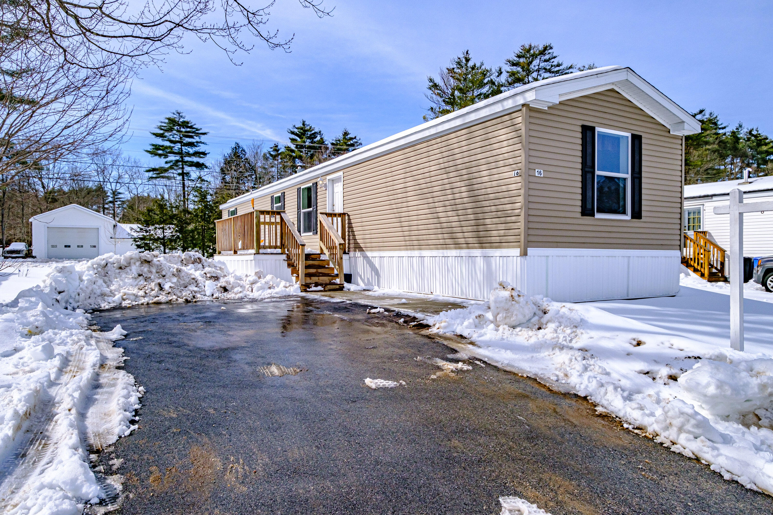 16 Maplewood Drive