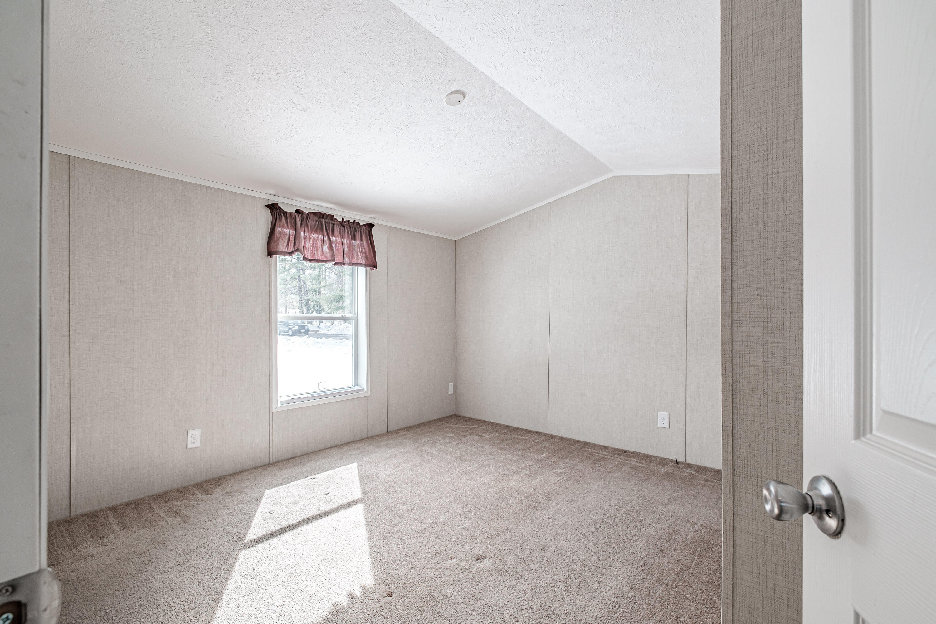 16 Maplewood Drive
