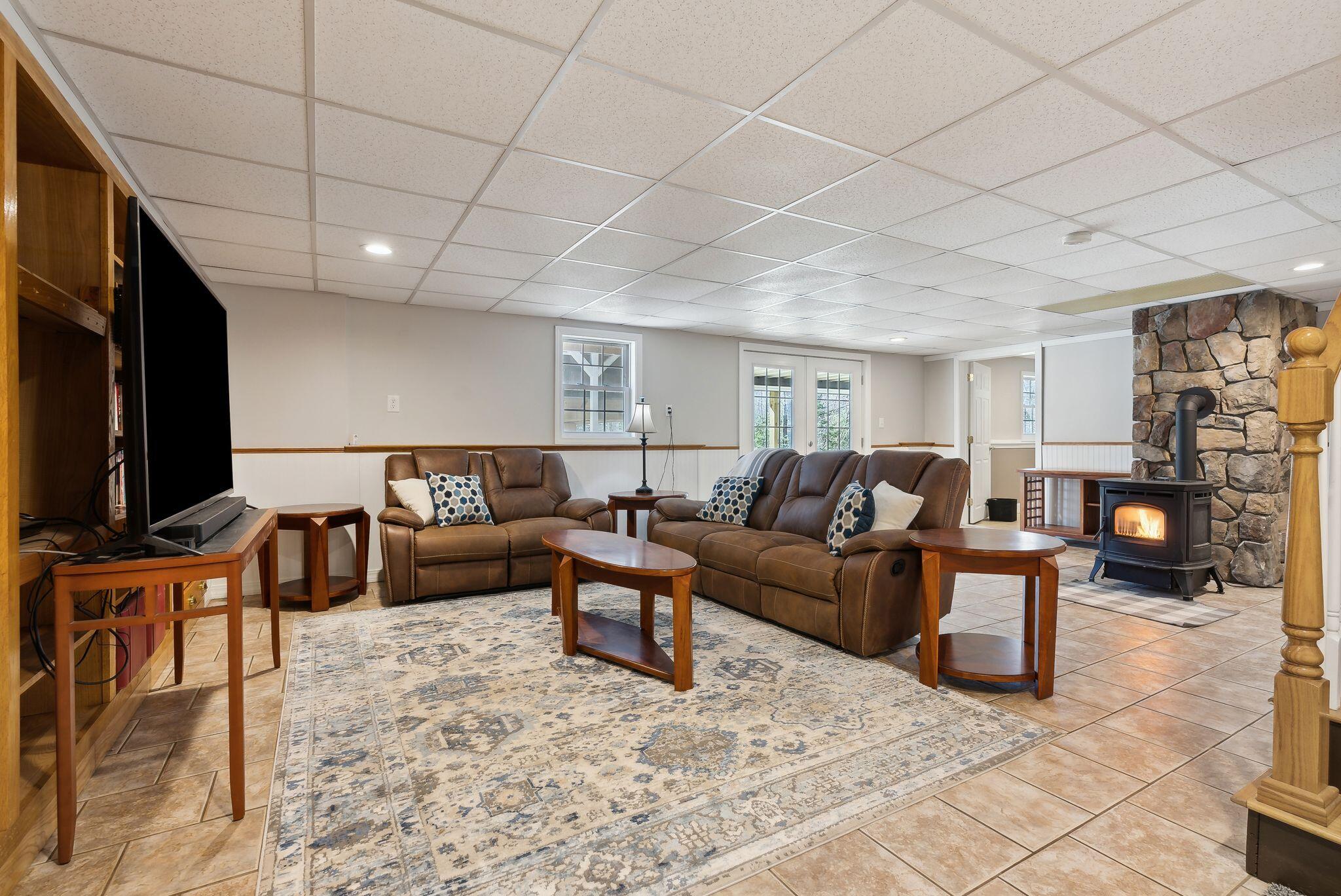 45 Fengler Road
