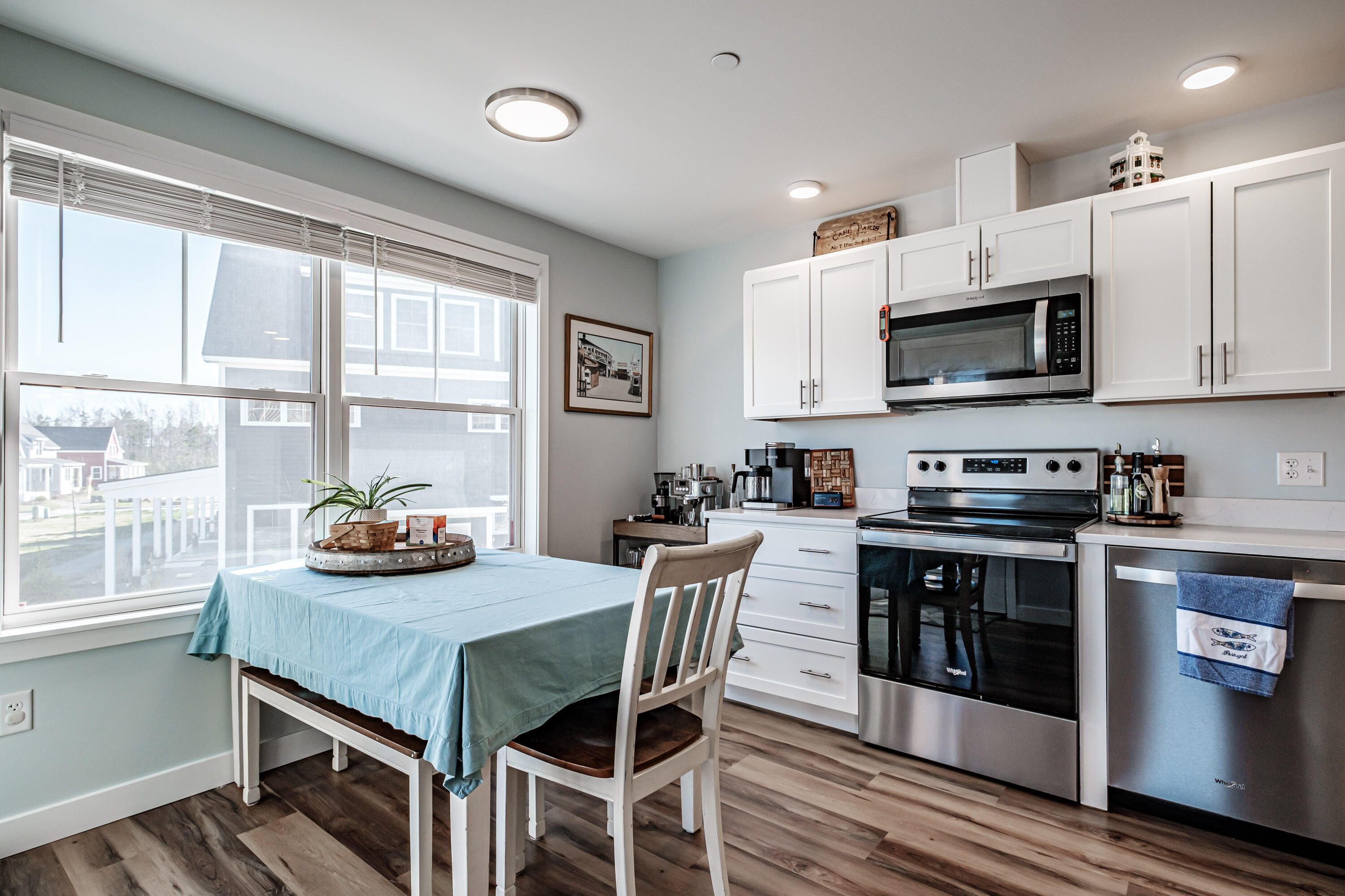 28 Pacer Way, 207