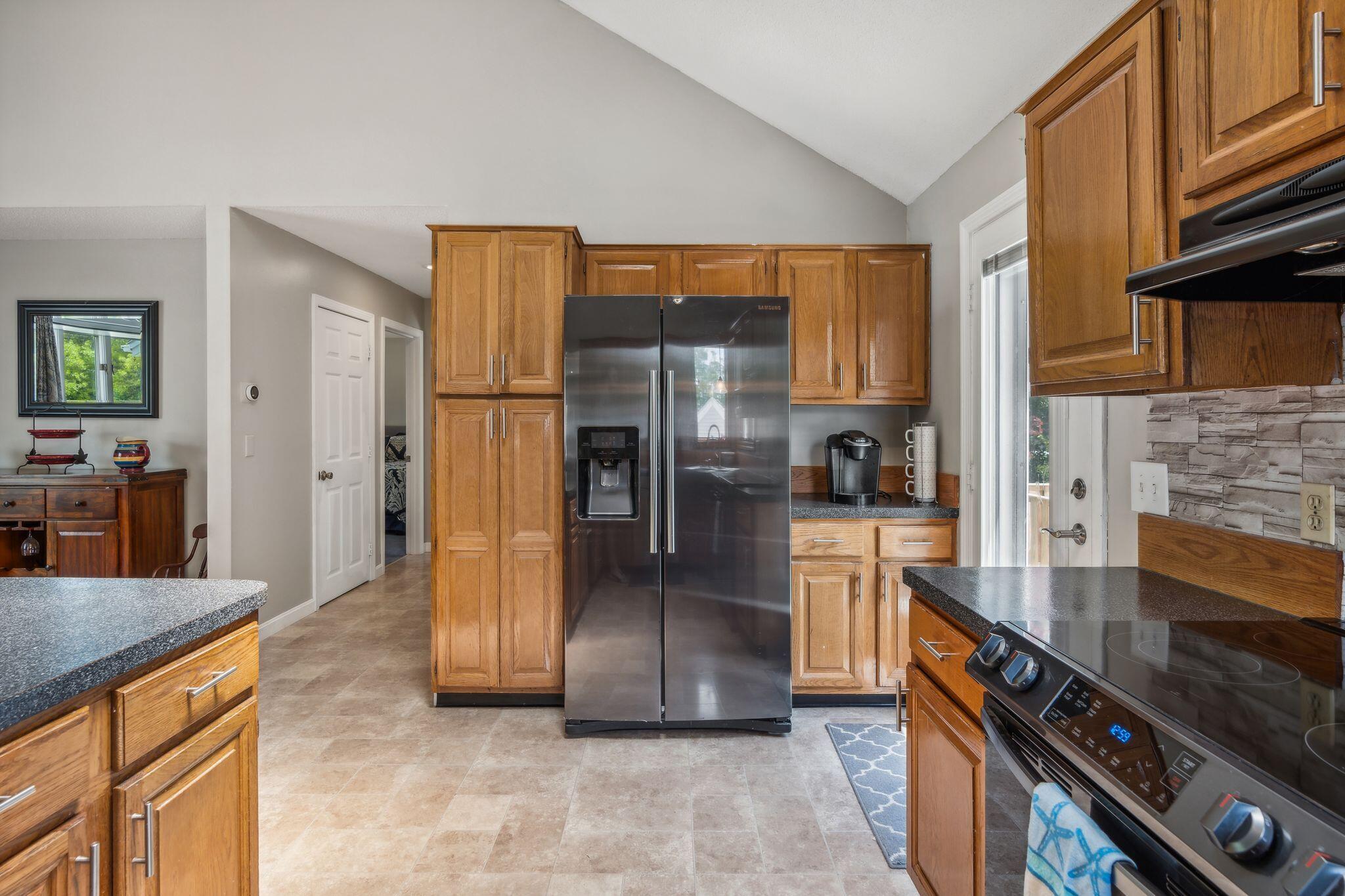 6 Woodside Drive