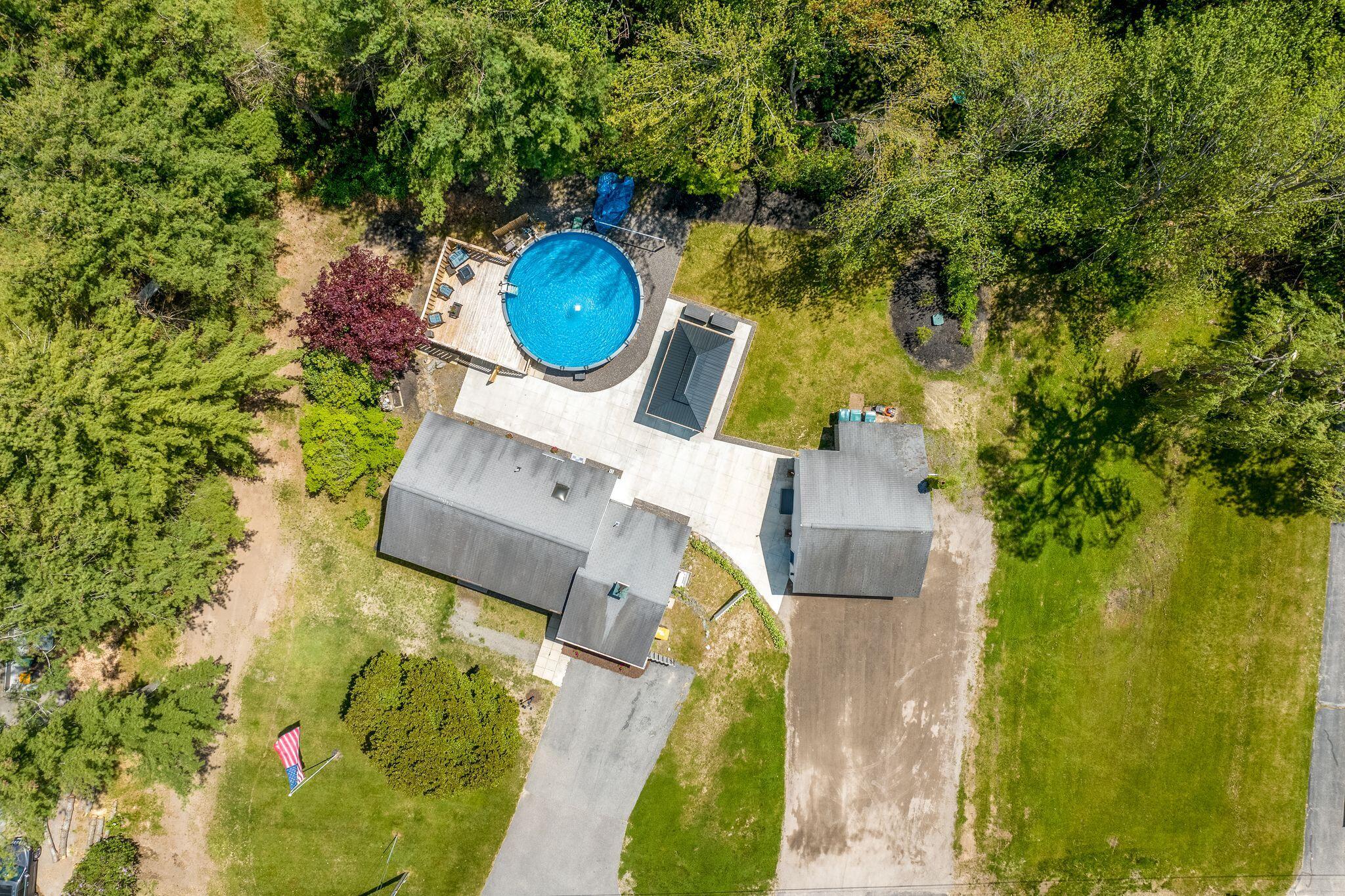 6 Woodside Drive
