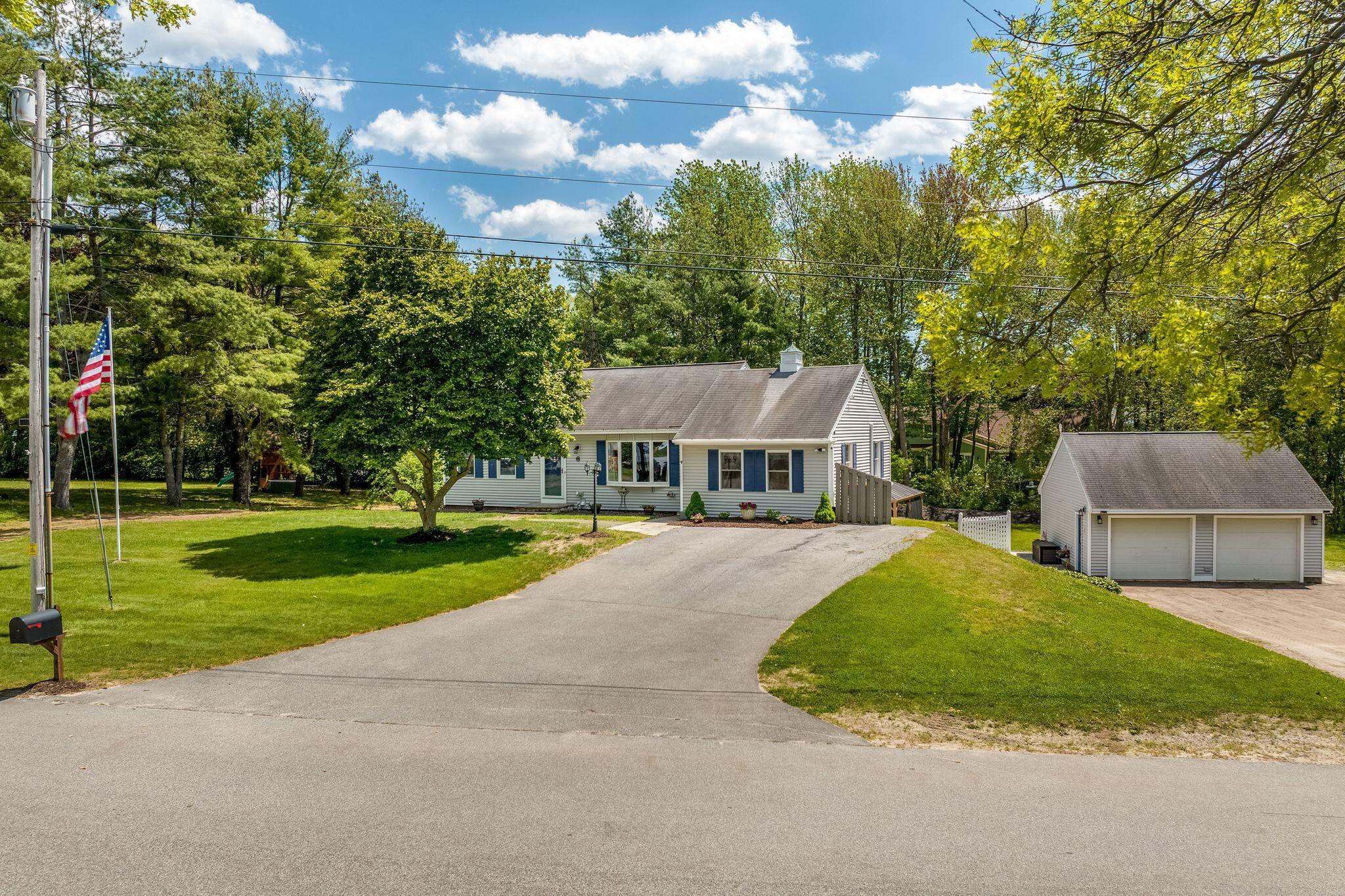 6 Woodside Drive