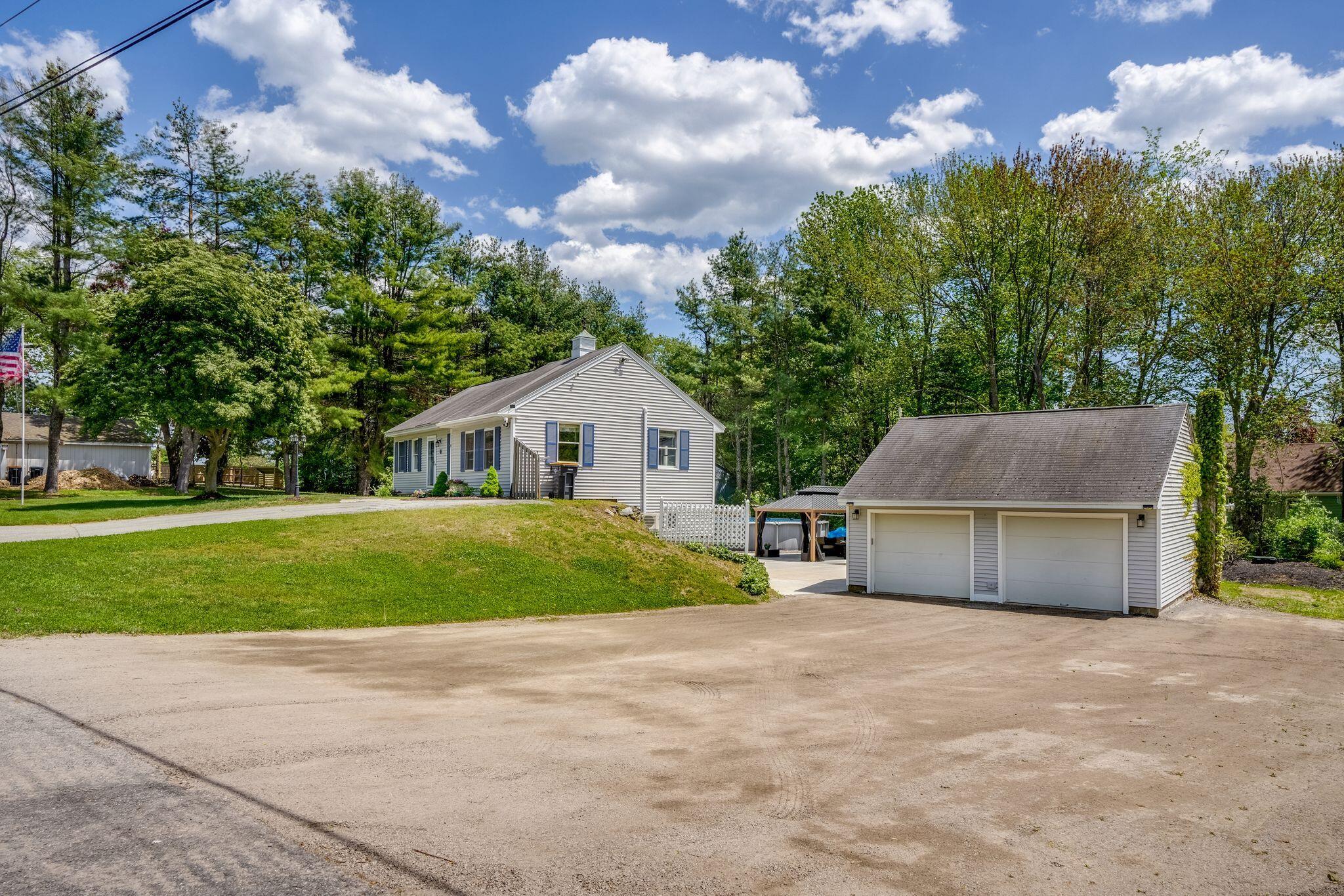 6 Woodside Drive