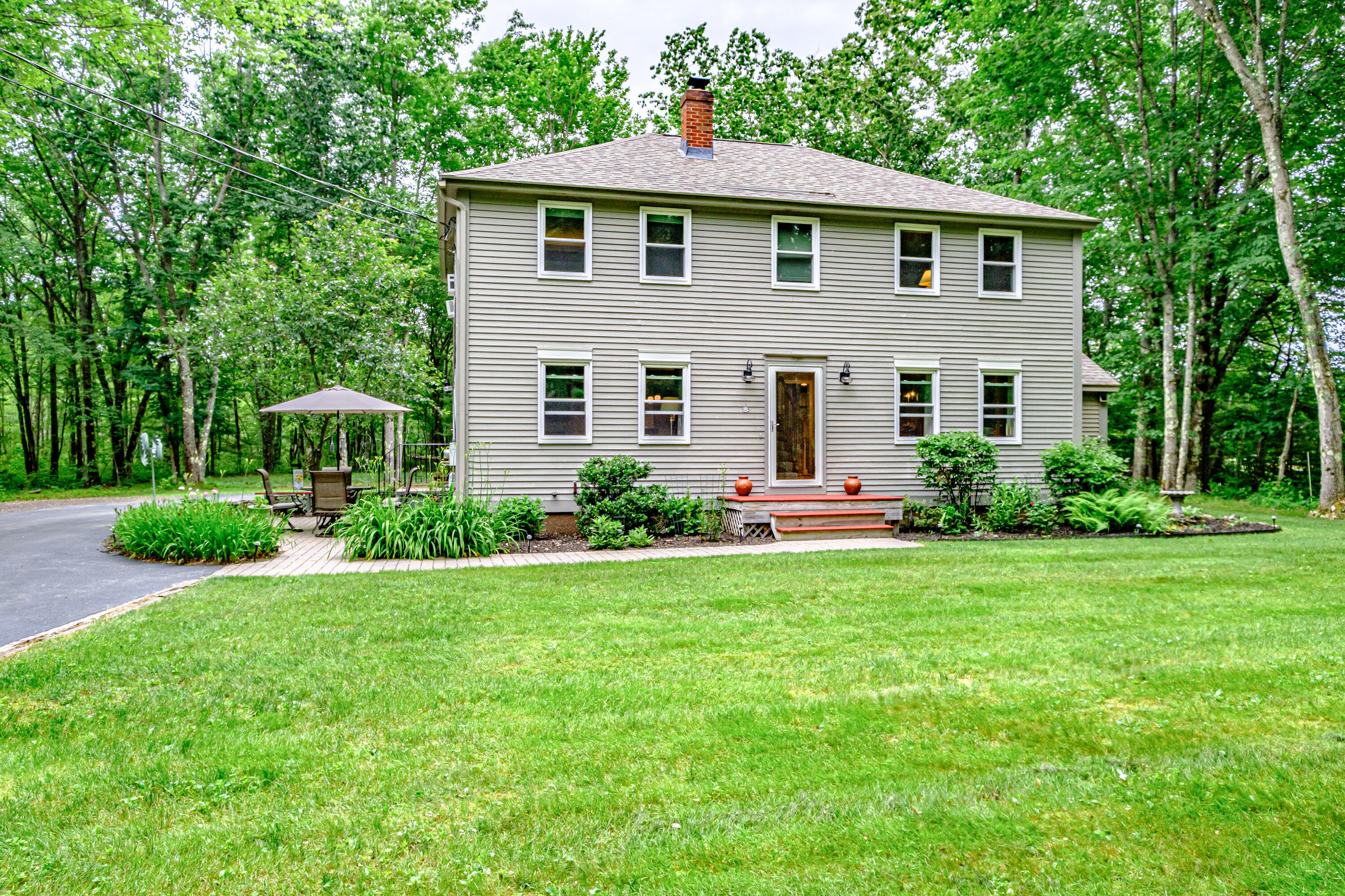 35 Middle Road
