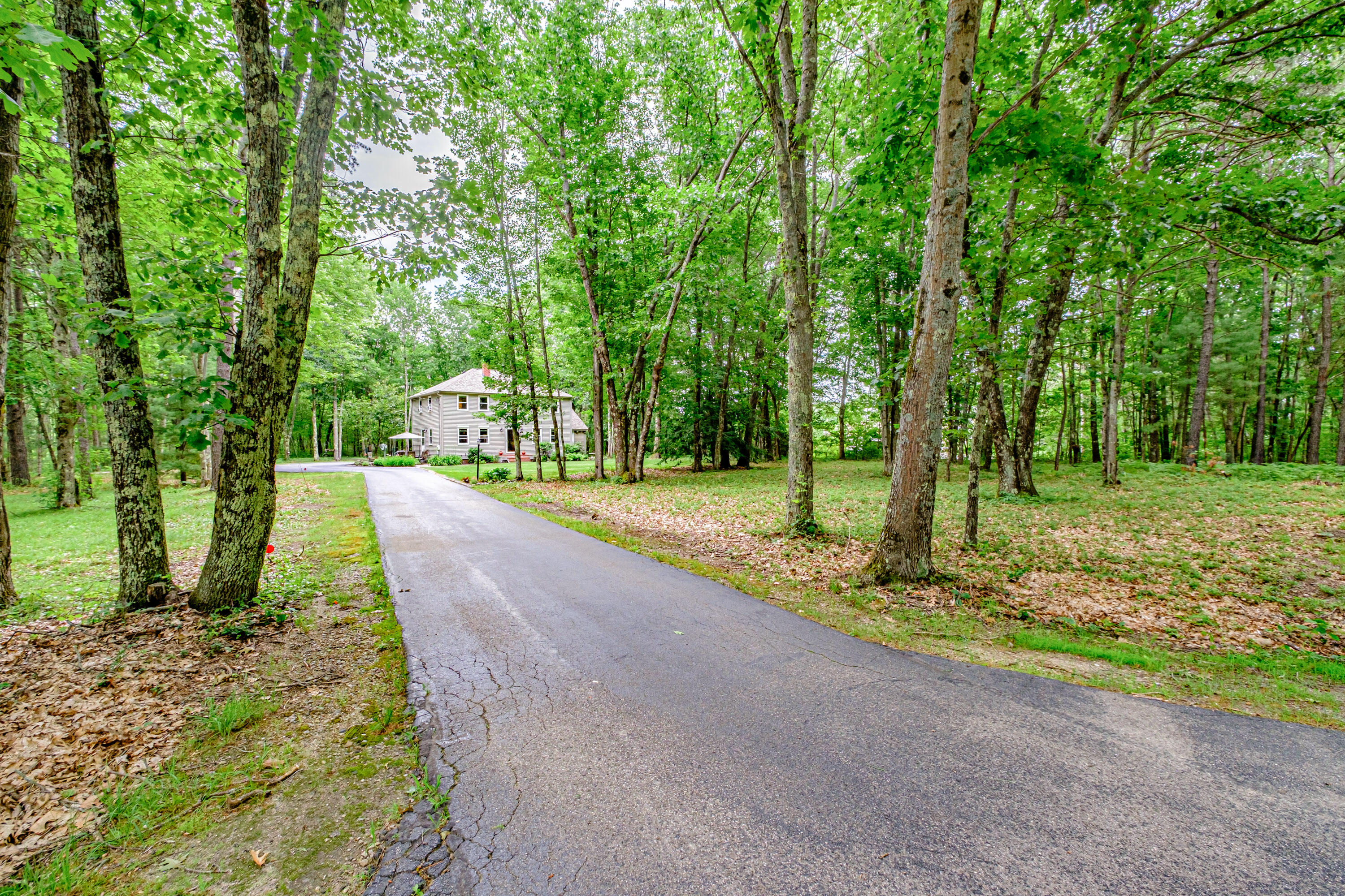 35 Middle Road