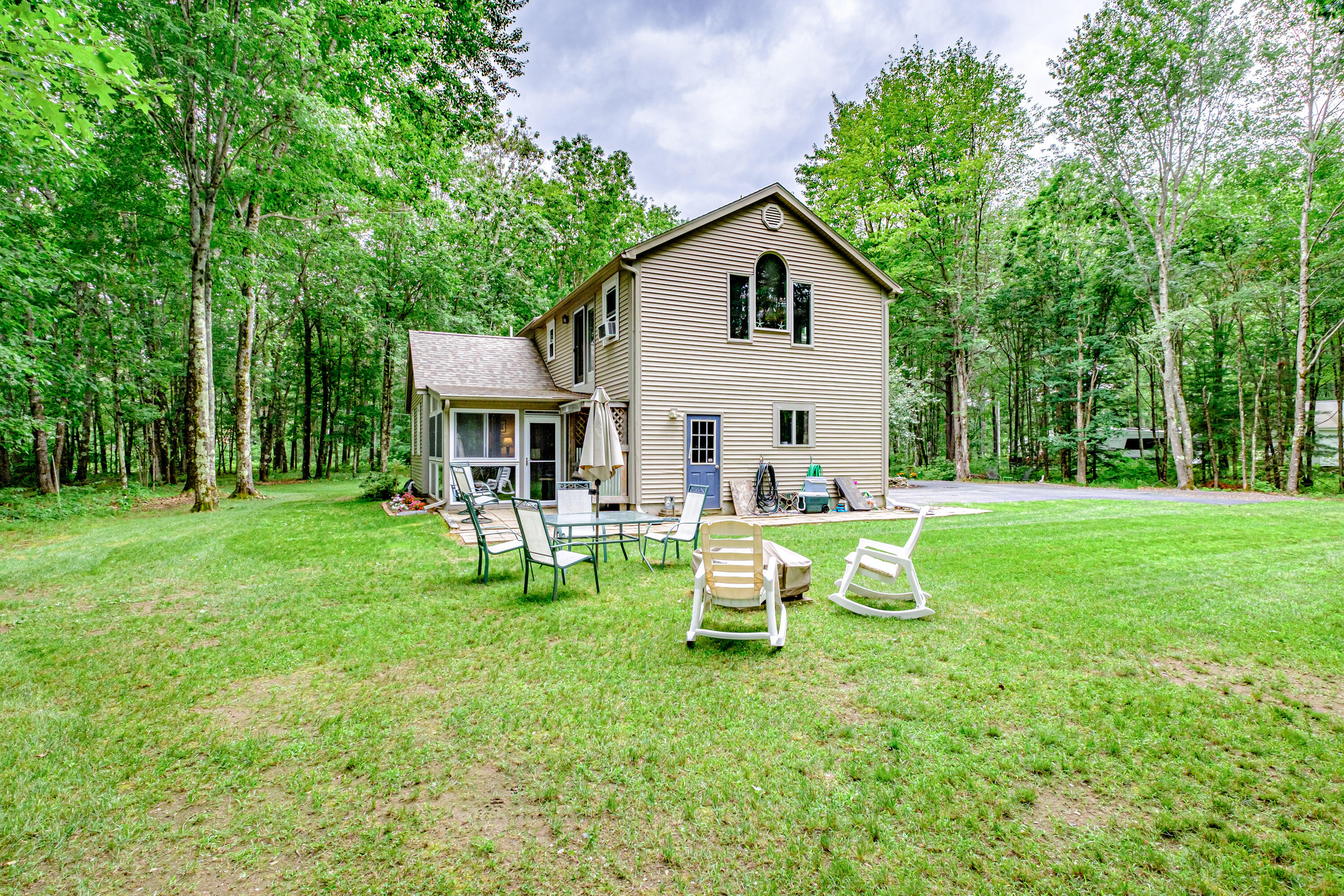 35 Middle Road