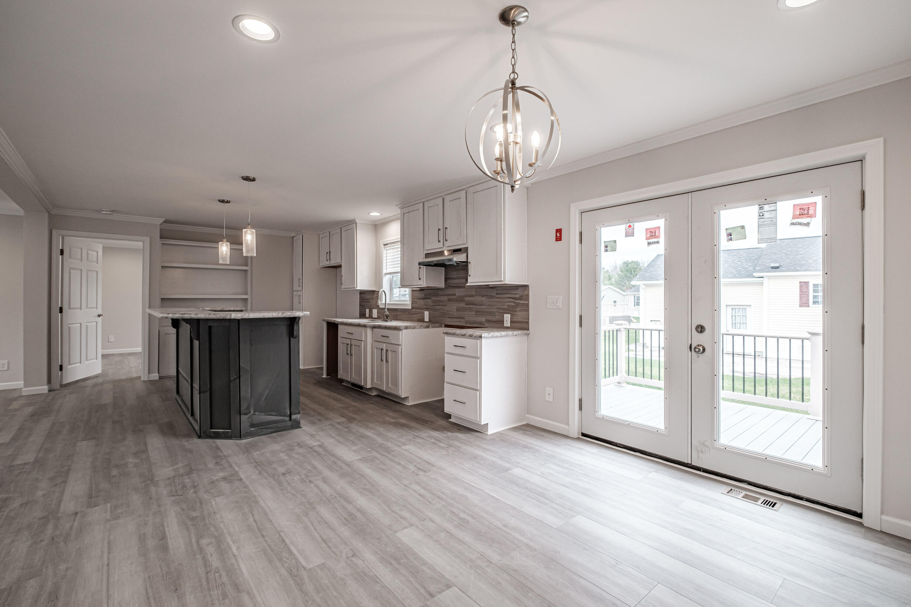 15 Colony Way