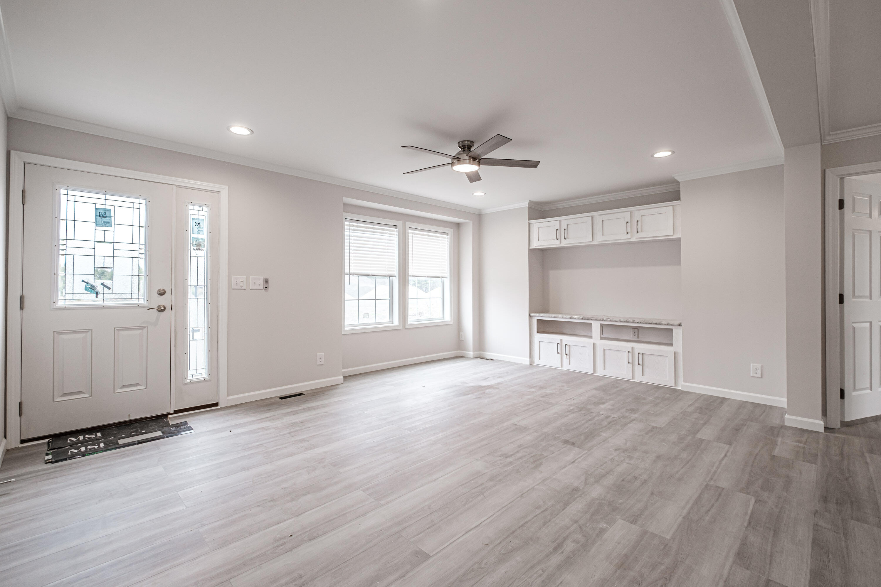 15 Colony Way