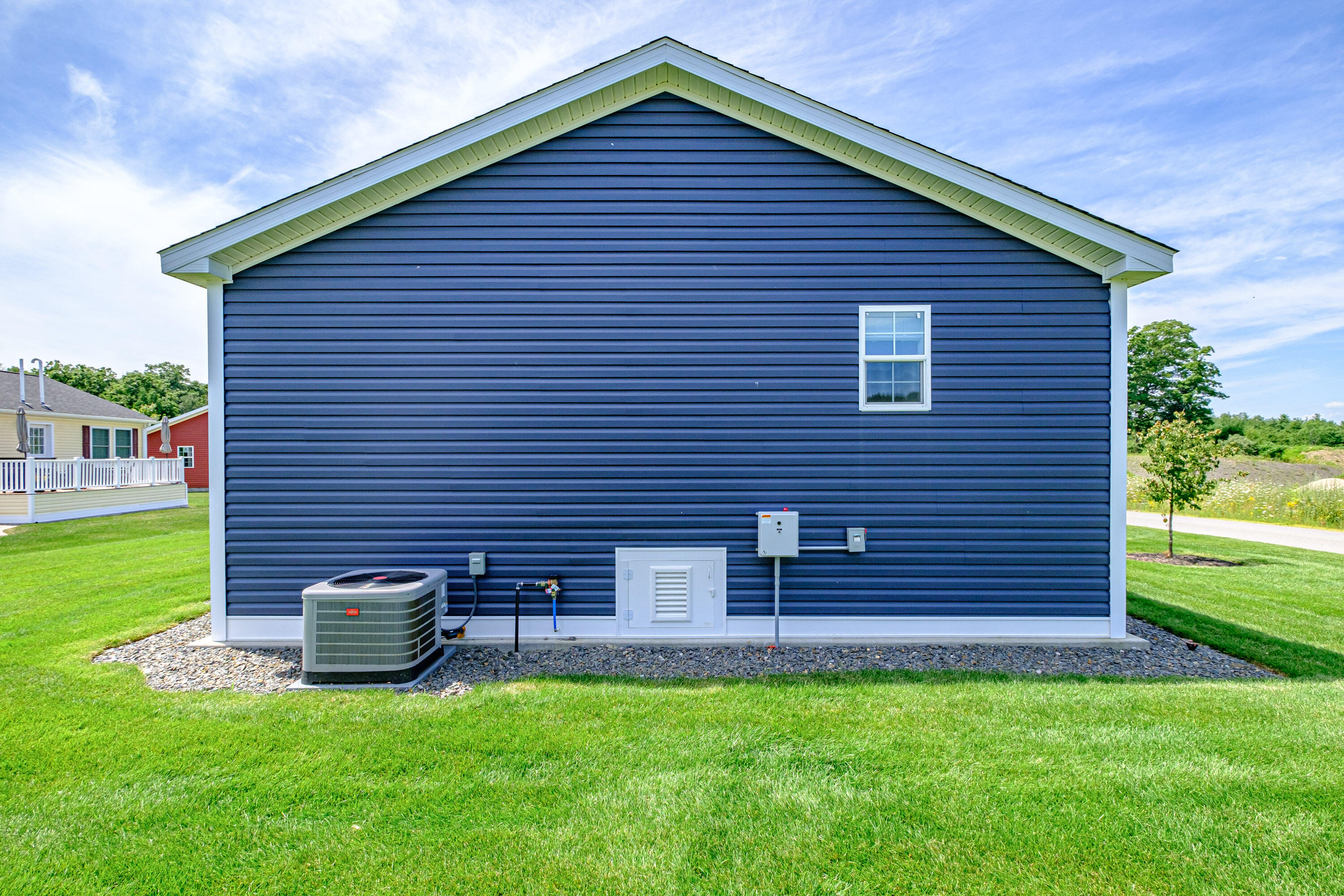 15 Colony Way