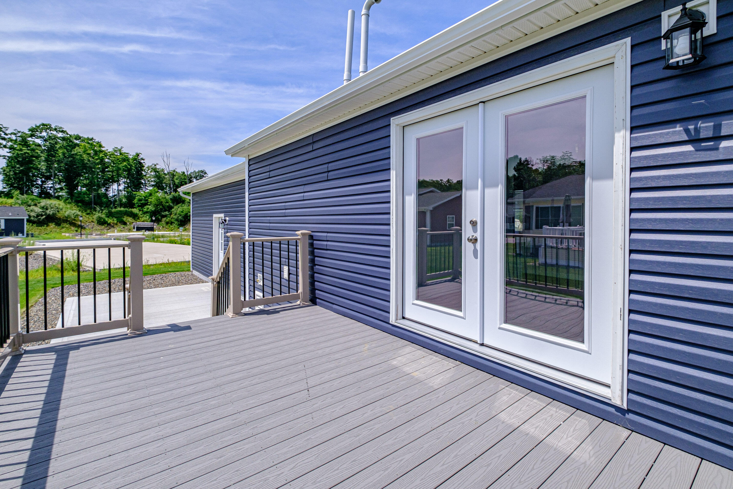 15 Colony Way