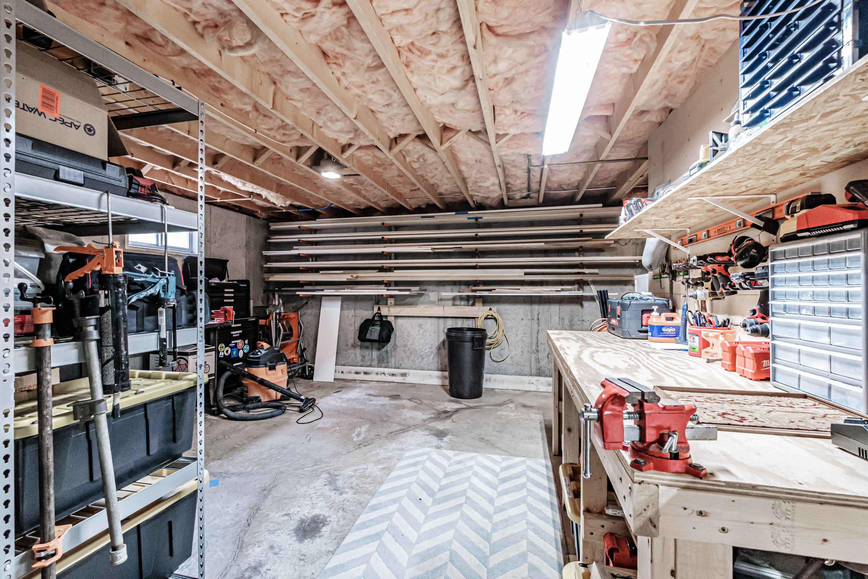10 Fengler Road