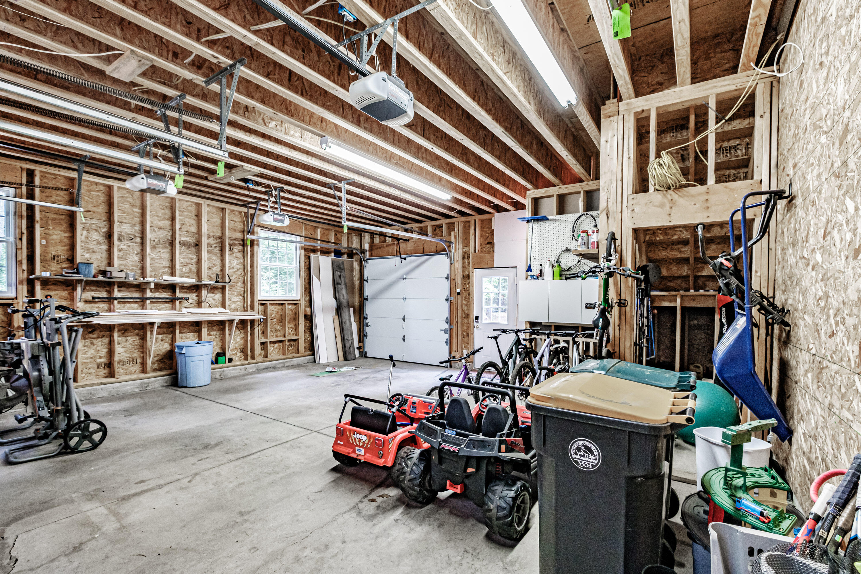 10 Fengler Road