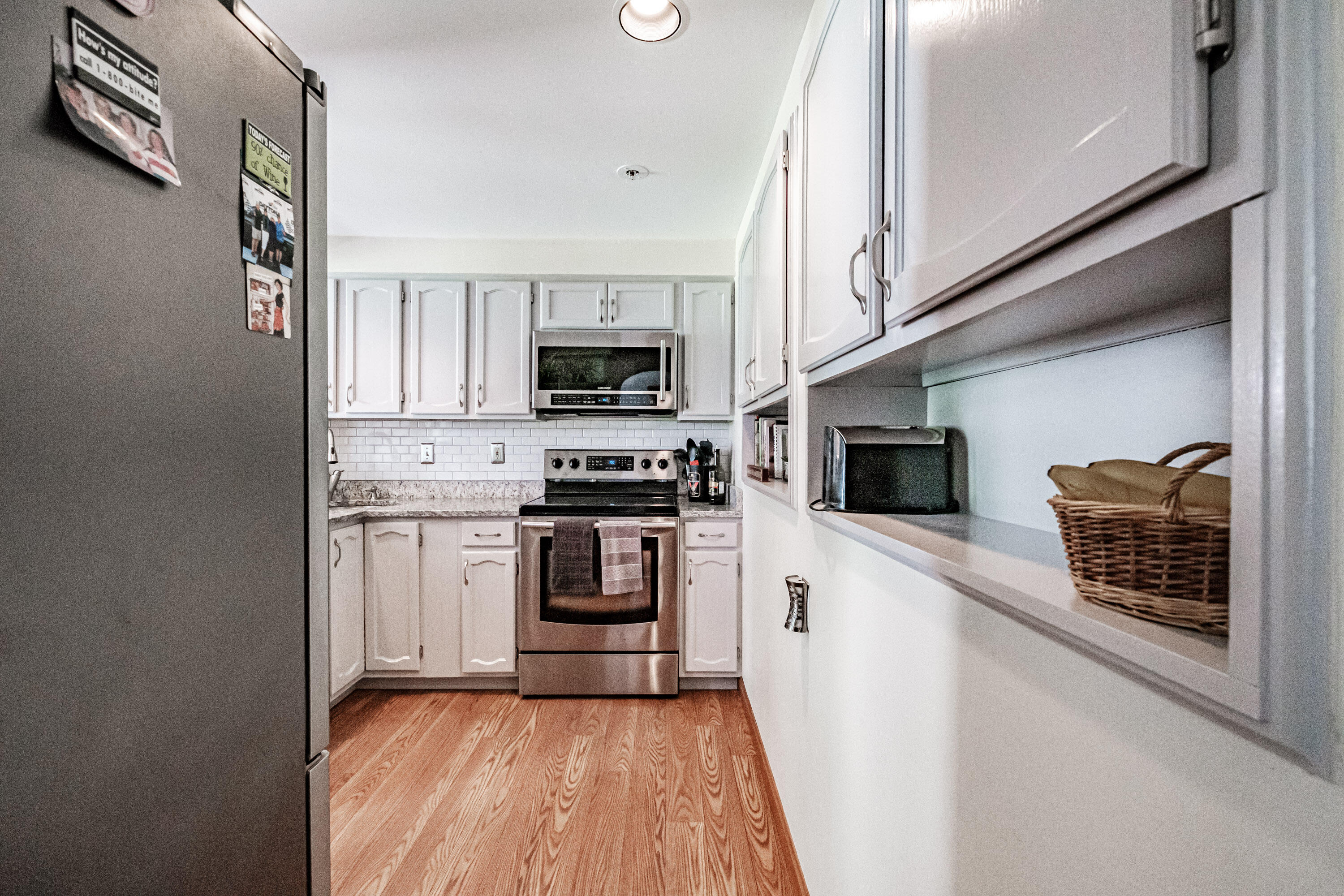 39 Meadowbrook Drive, 2