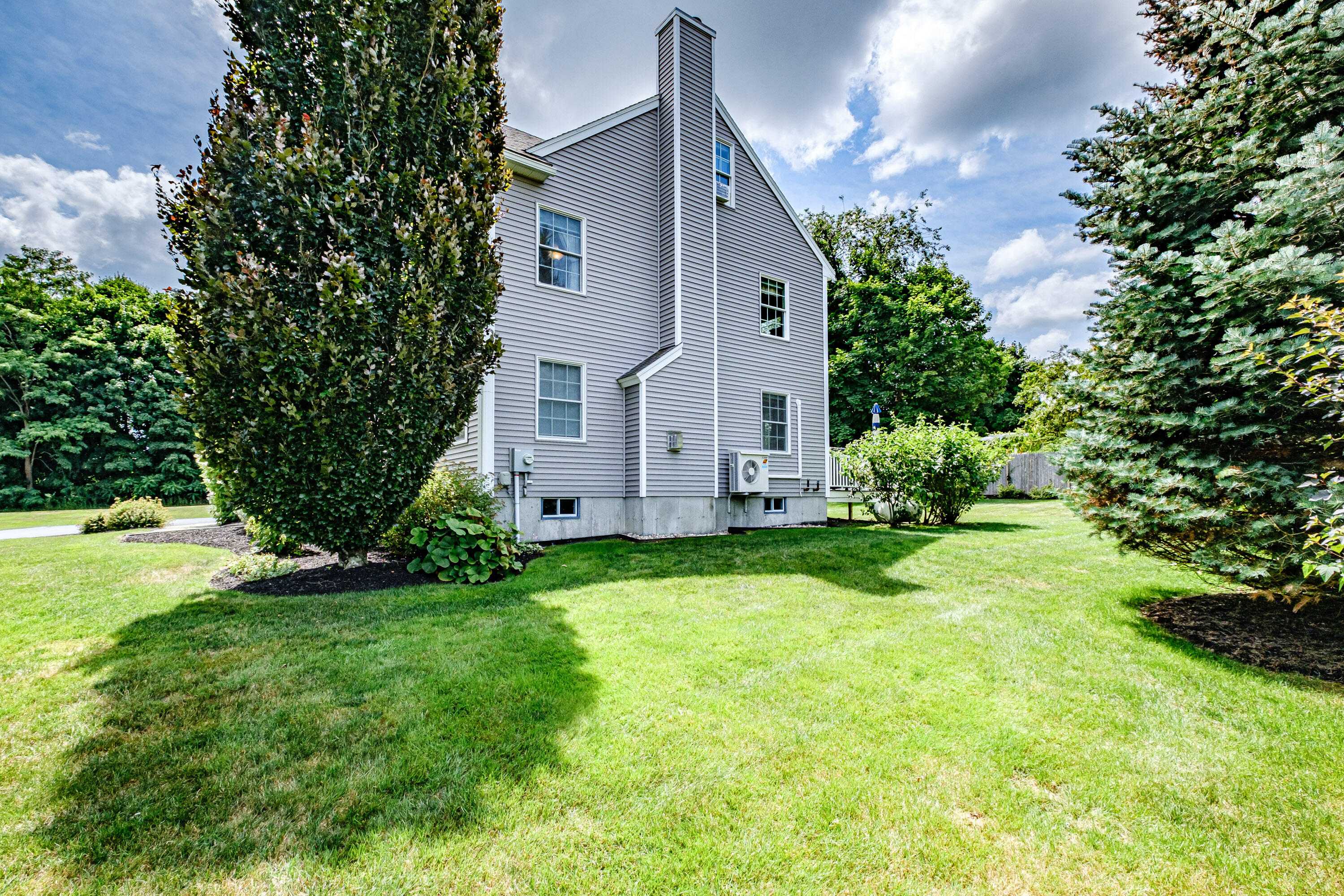 33 Meeting House Road