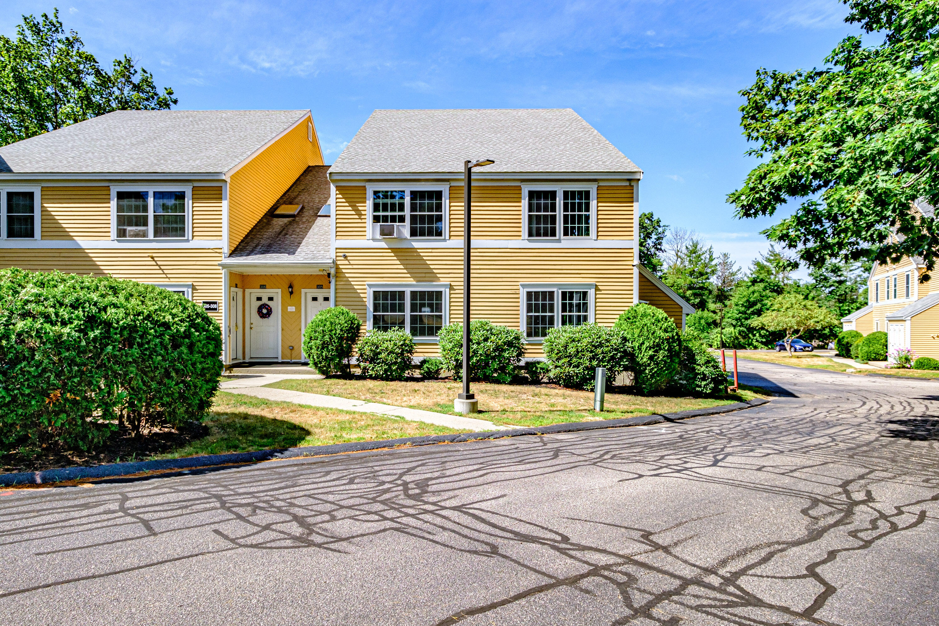 161 Saco Avenue, 308