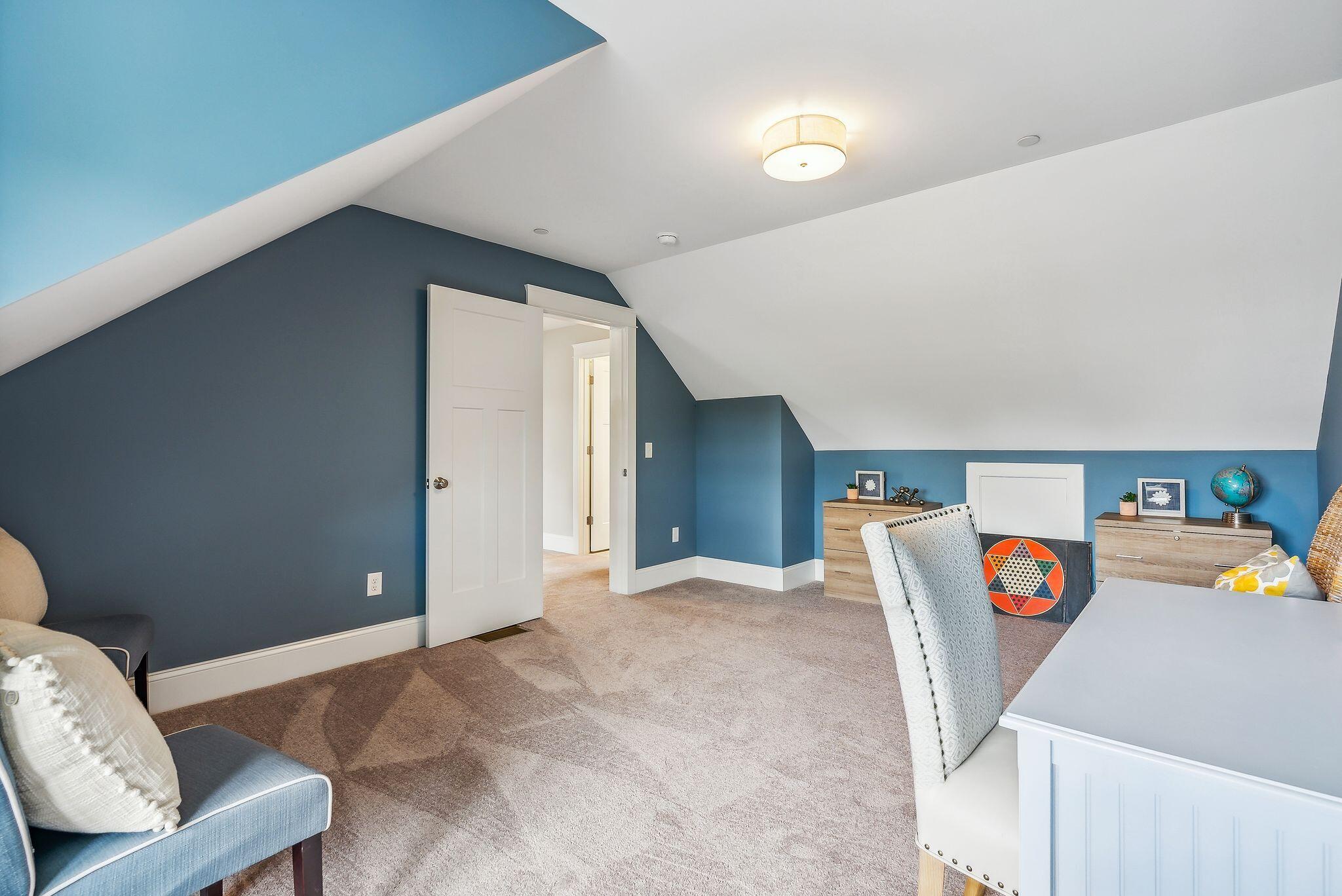 147 Falcon Crest Drive, 14