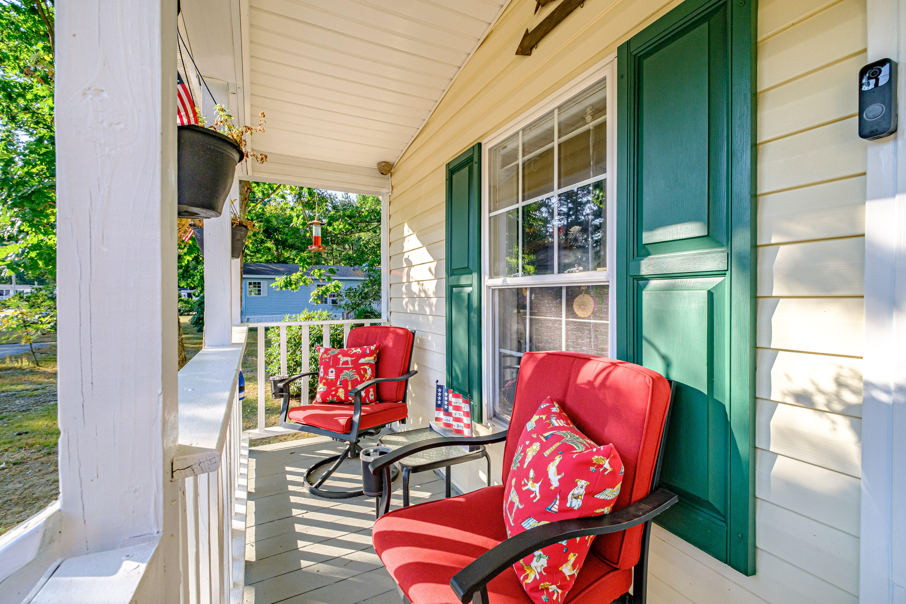 4 Pine Cone Drive