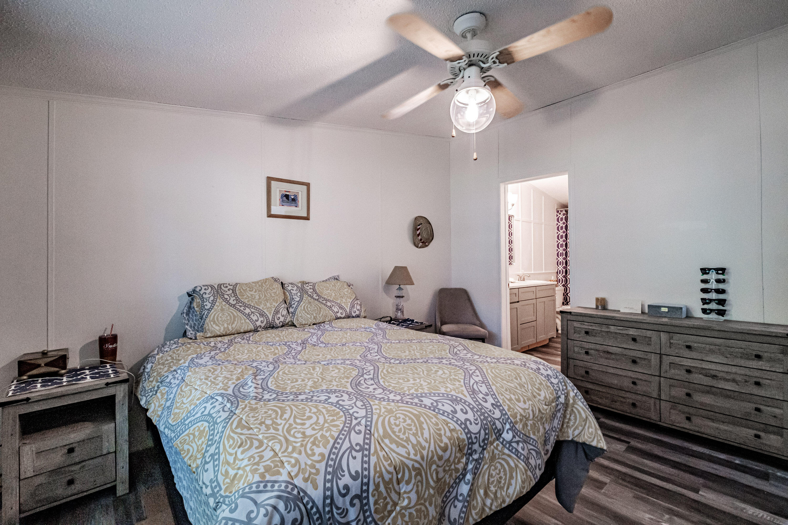 4 Pine Cone Drive