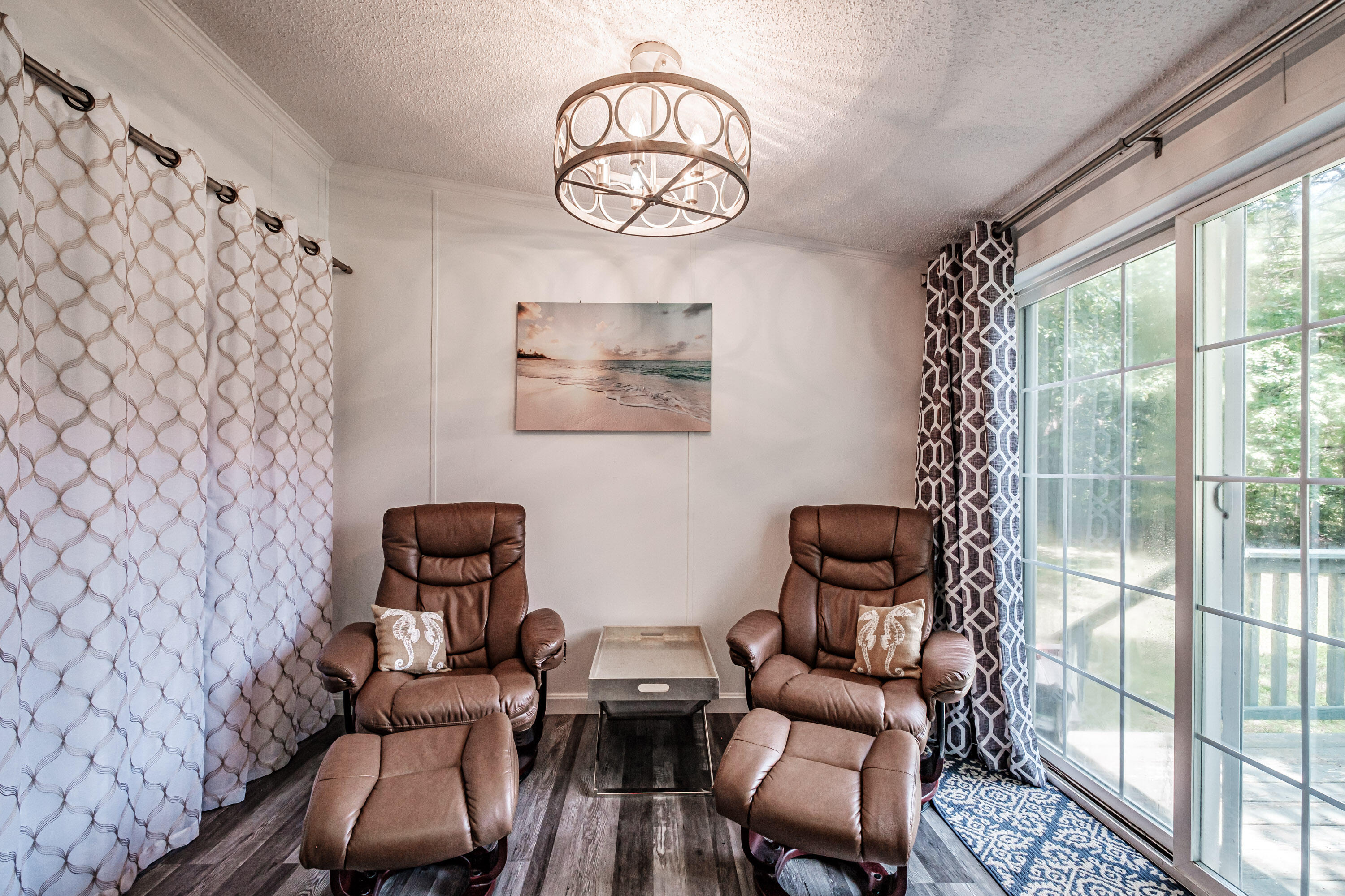 4 Pine Cone Drive