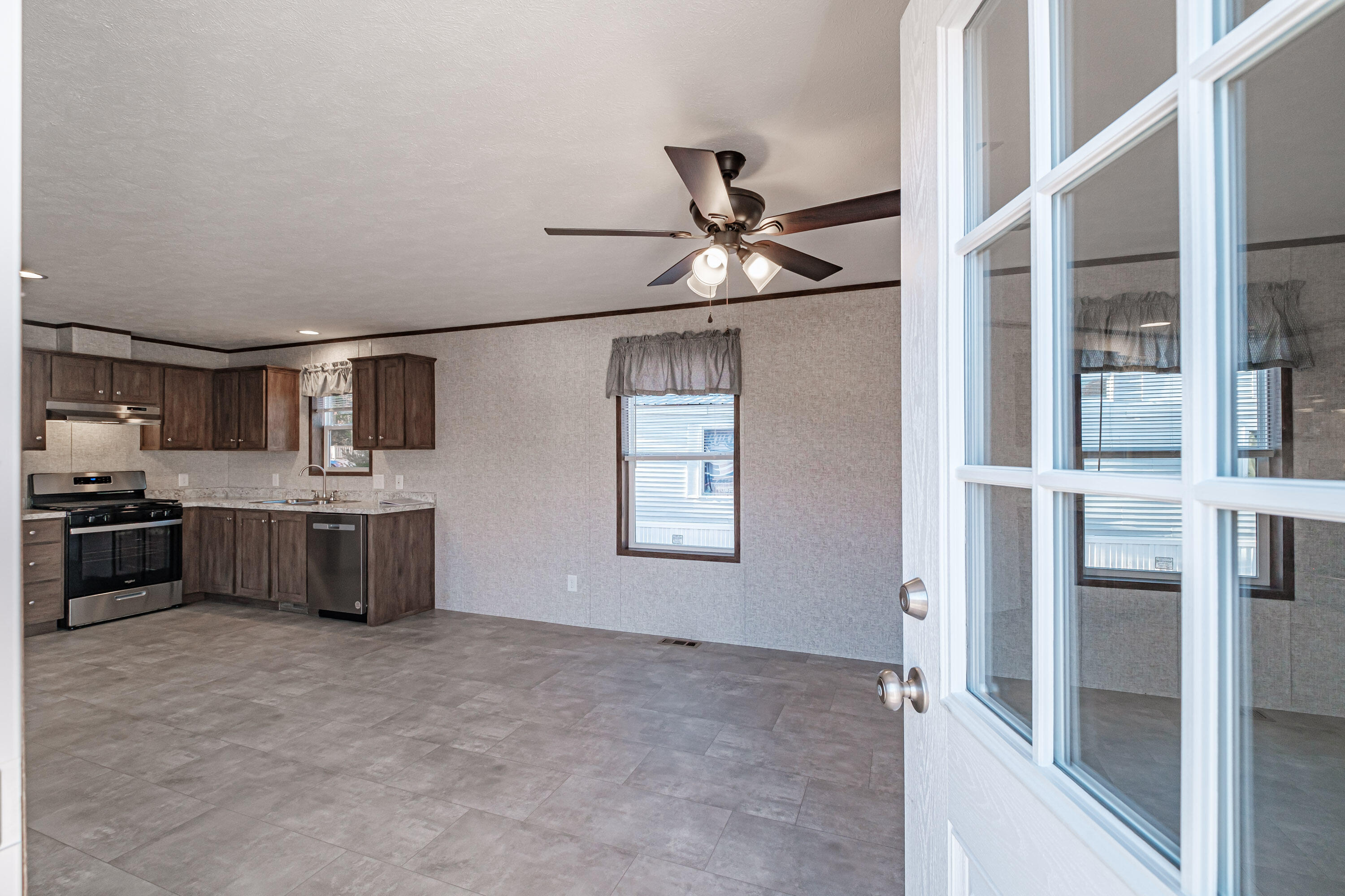 24 Cedarwood Drive