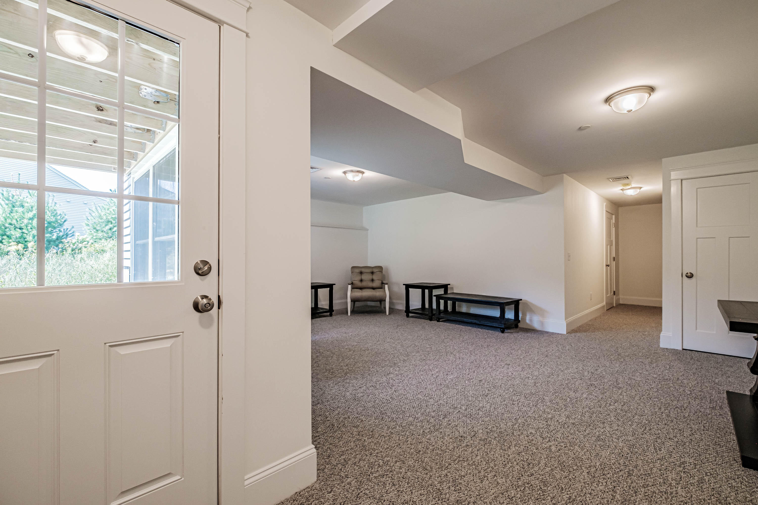 117 Falcon Crest Drive, 1