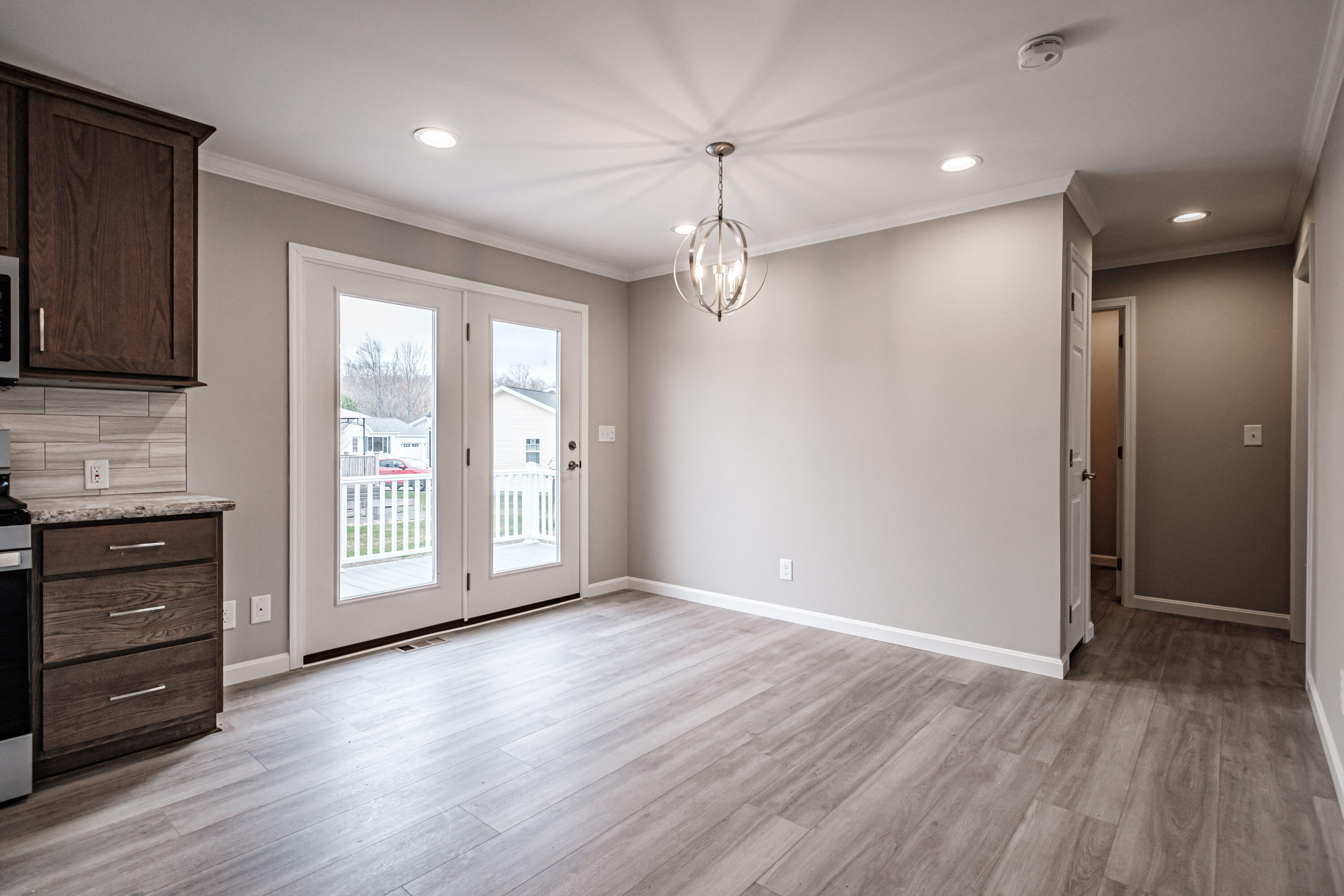 9 Colony Way