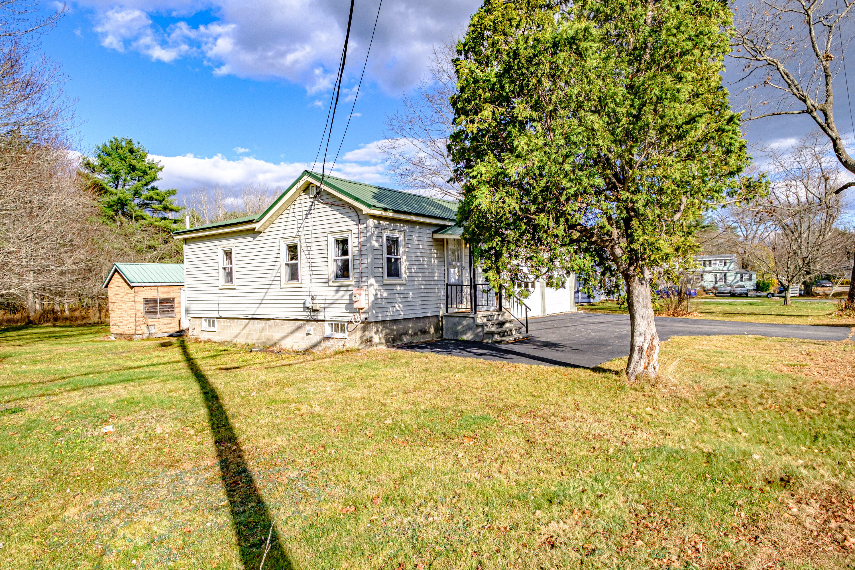 138 E Bridge Street