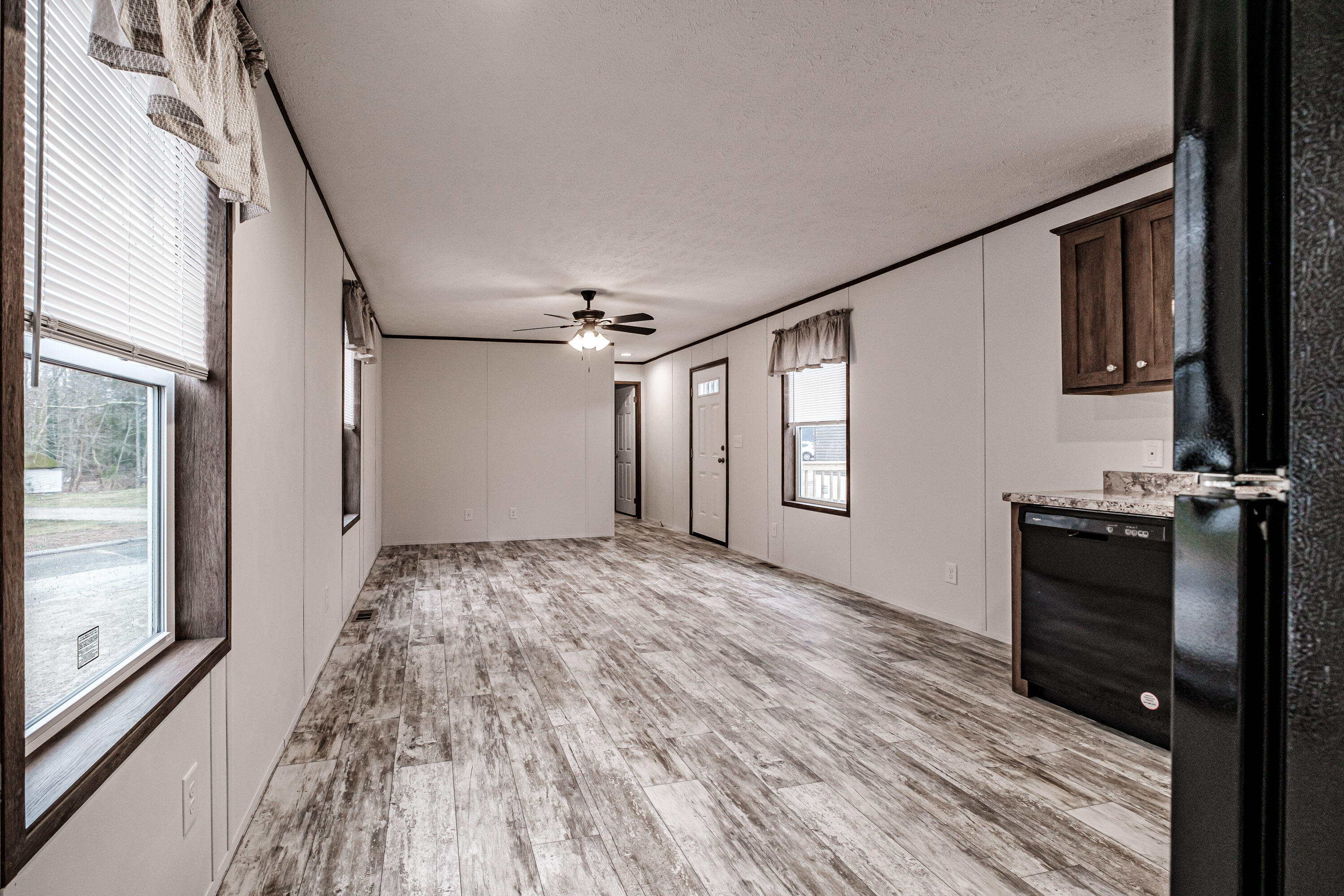 44 Lakewood Drive