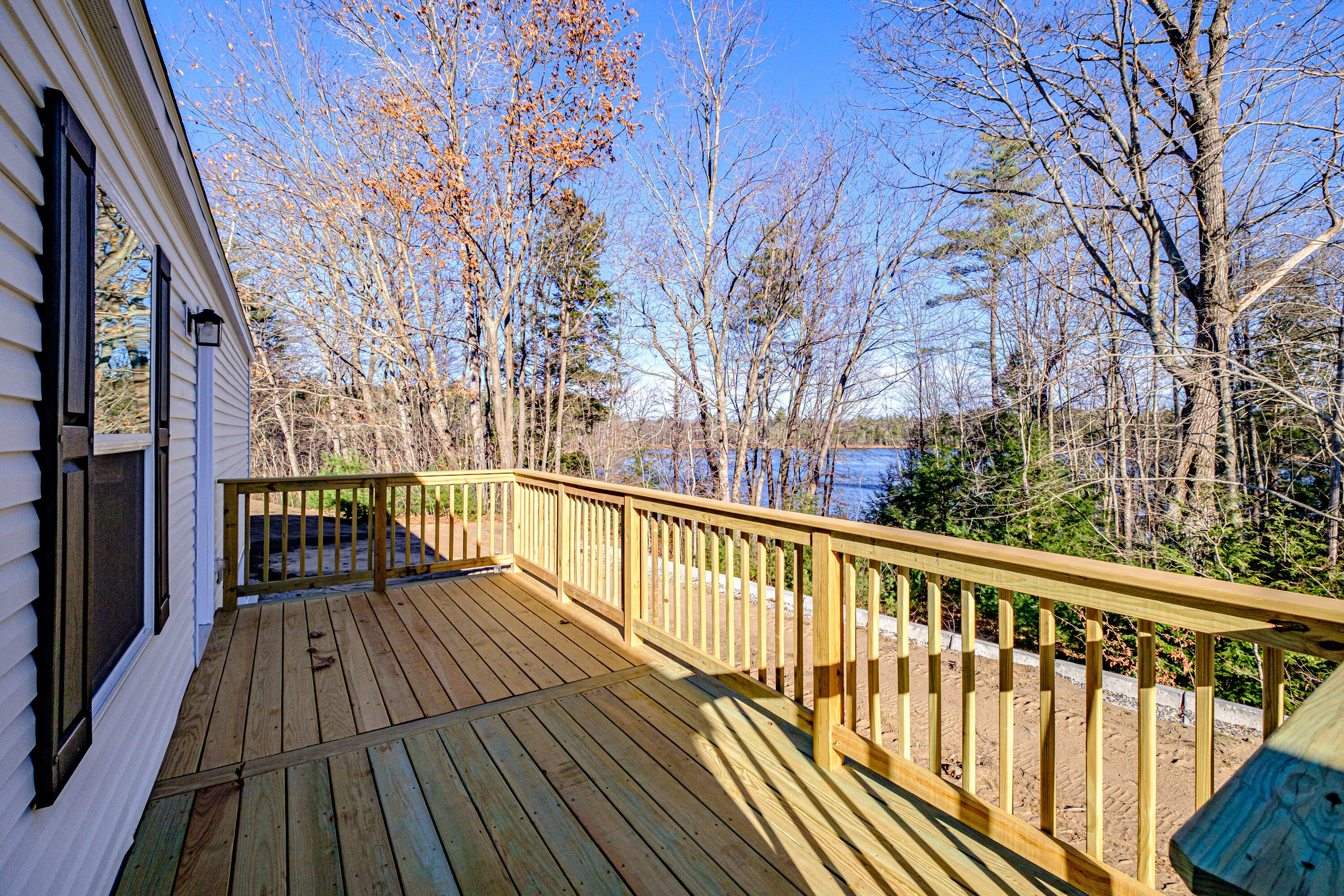 52 Lakewood Drive