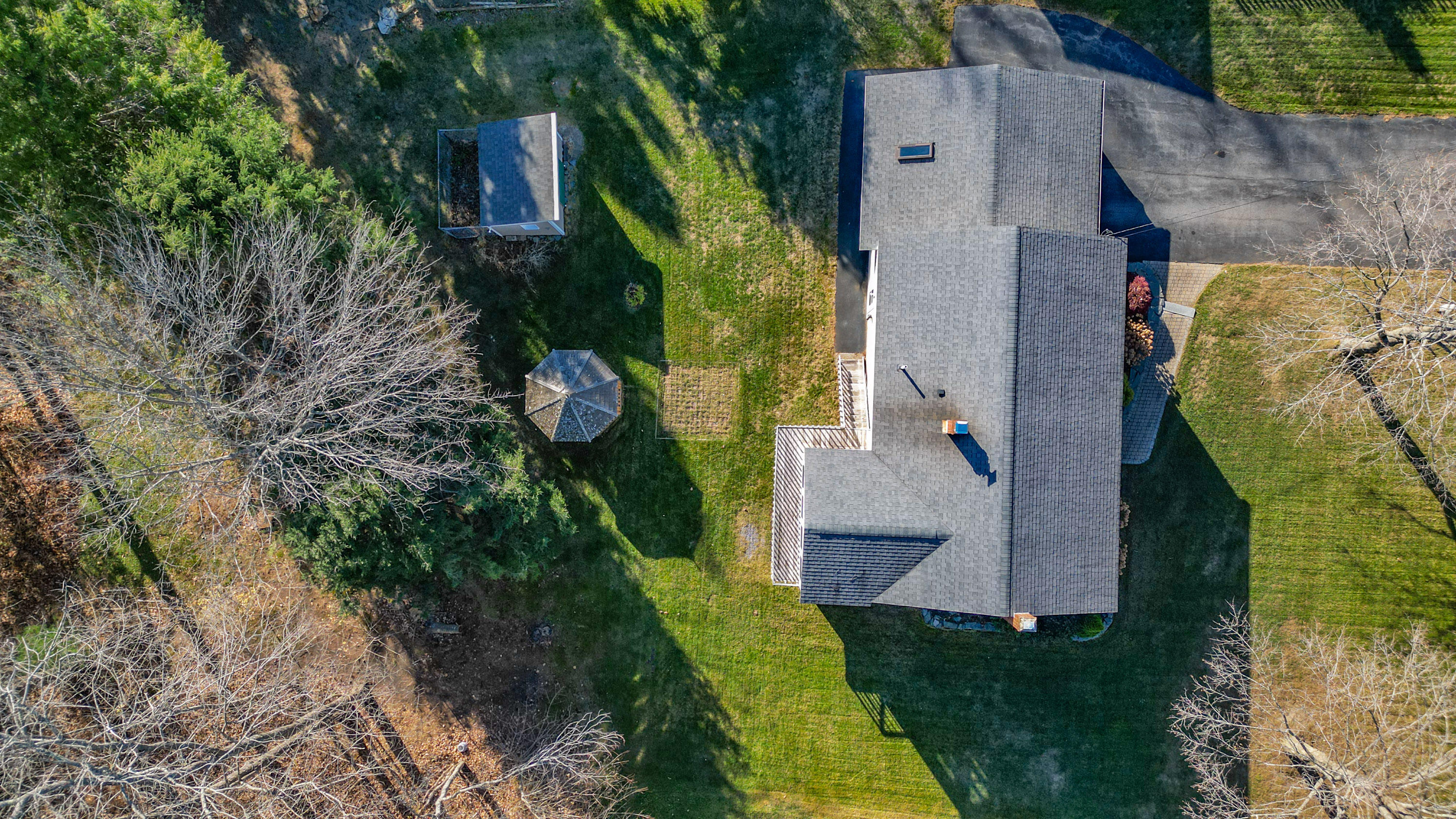 16 Woodside Drive