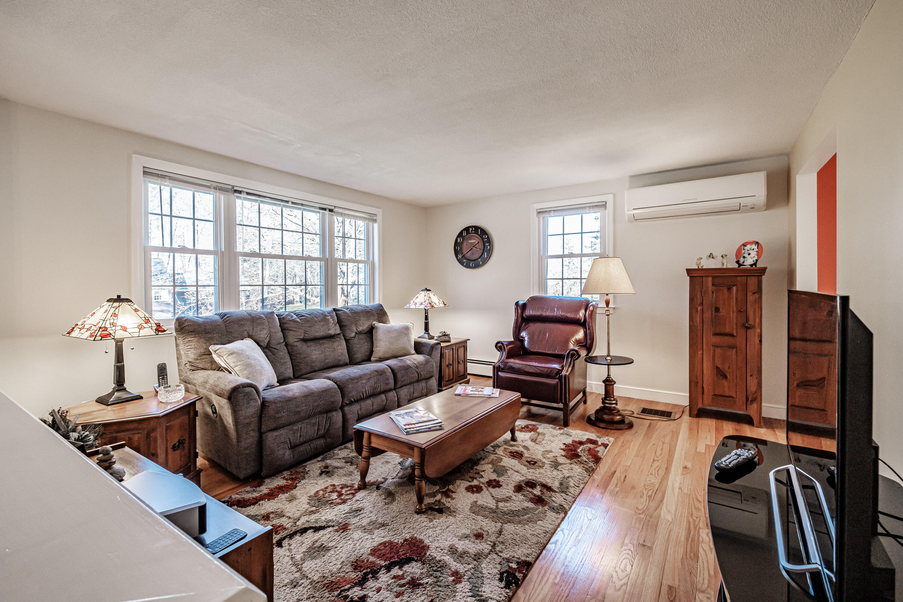 16 Woodside Drive
