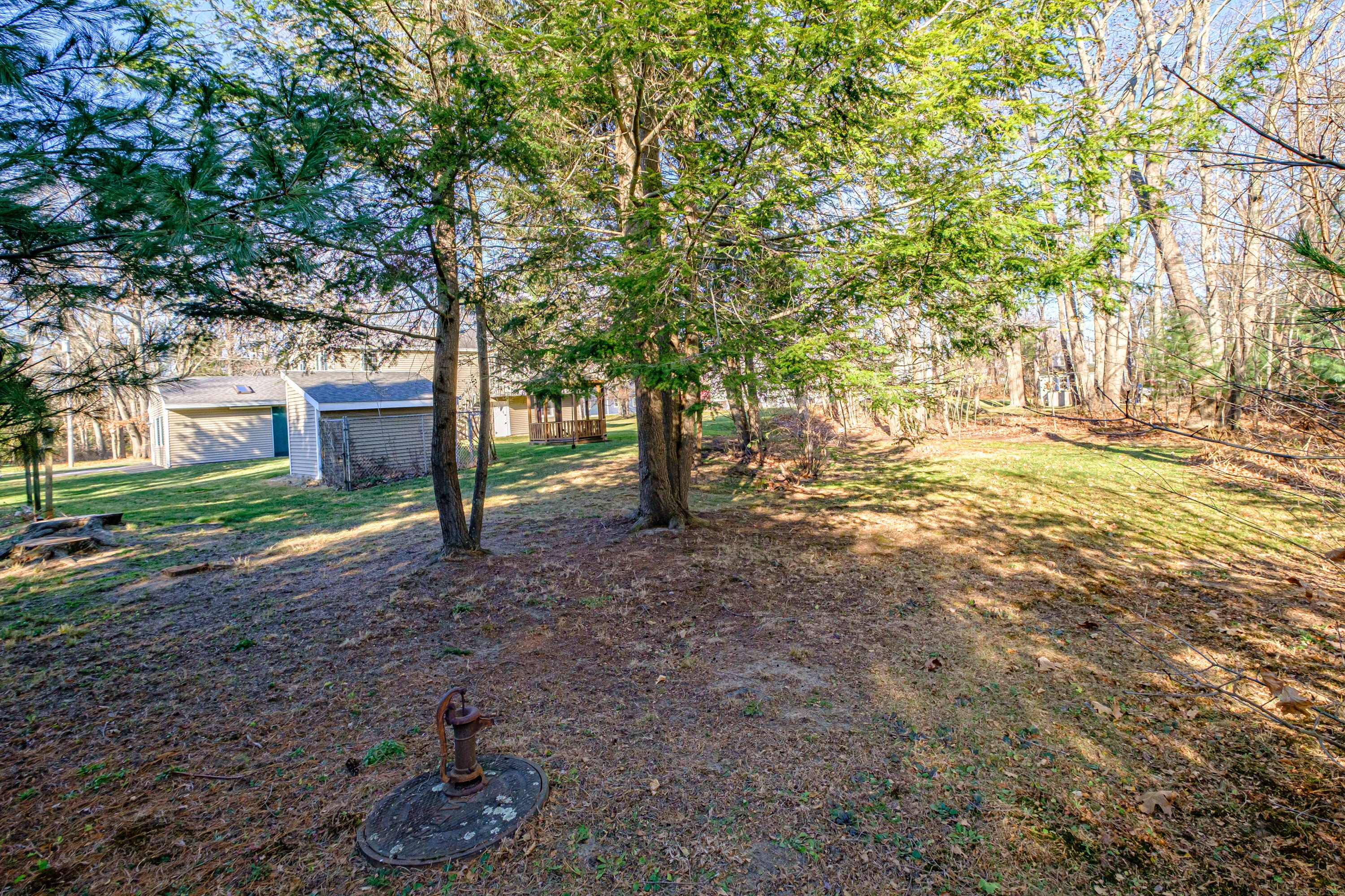 16 Woodside Drive