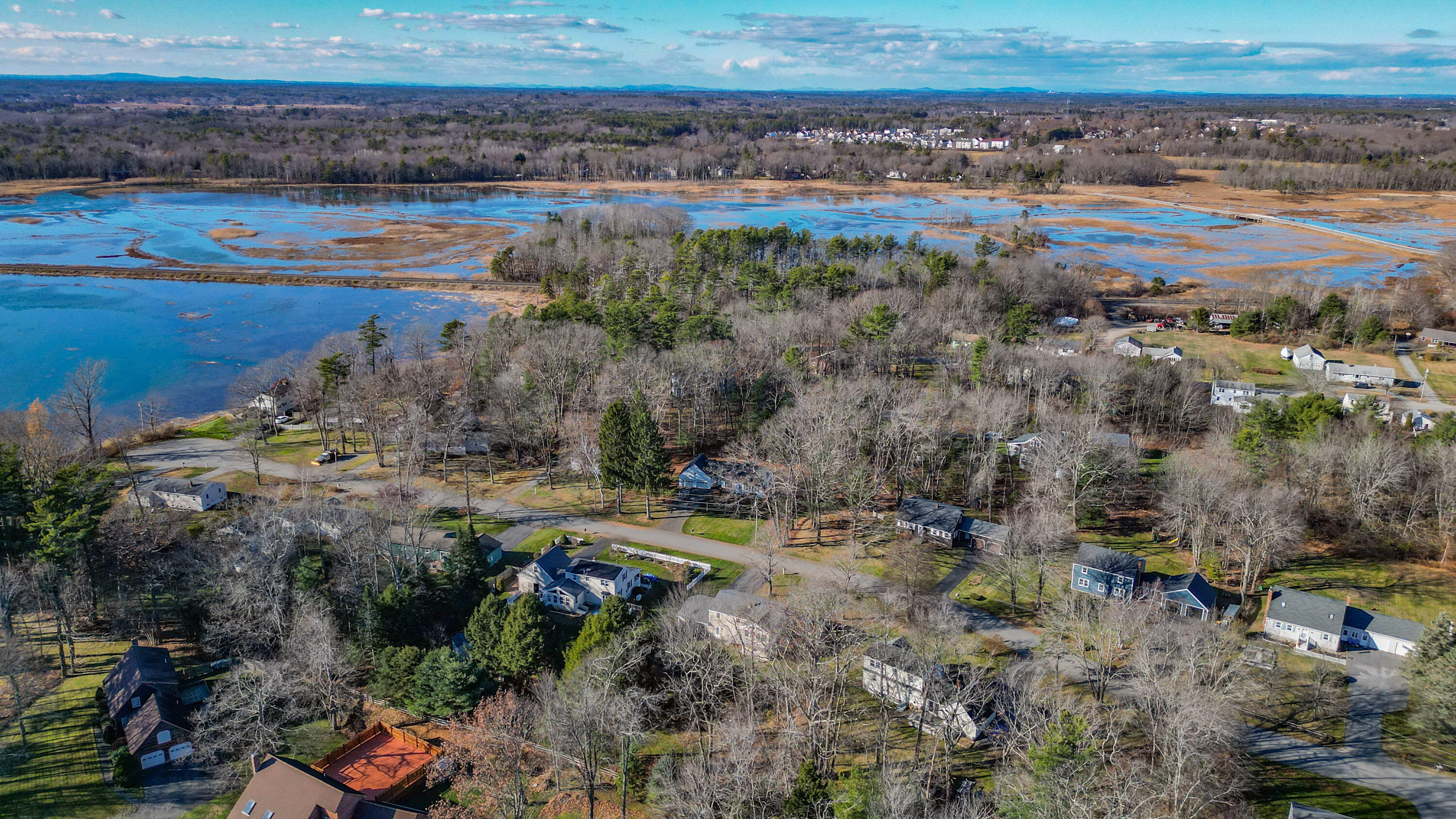 16 Woodside Drive