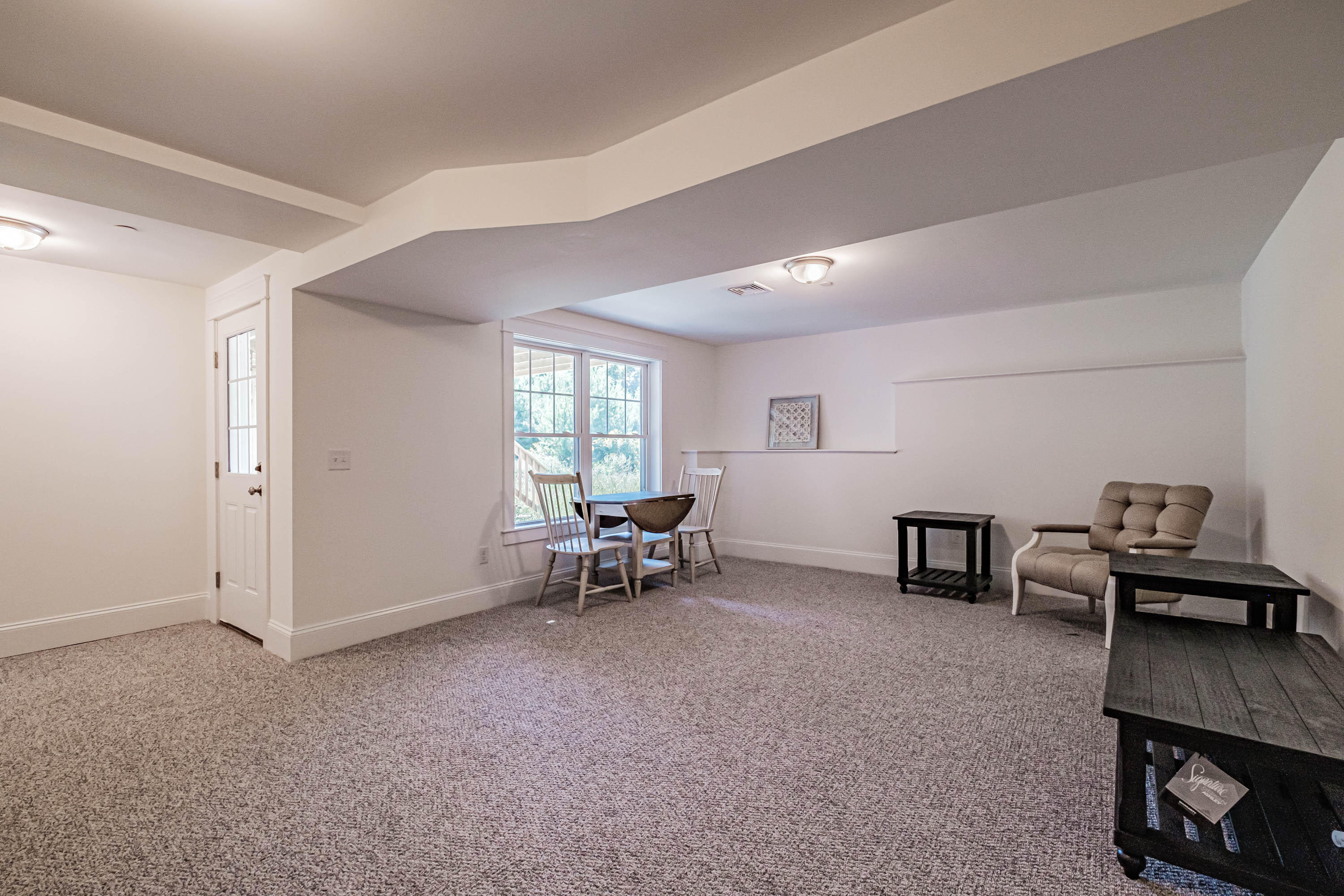 121 Falcon Crest Drive, 2