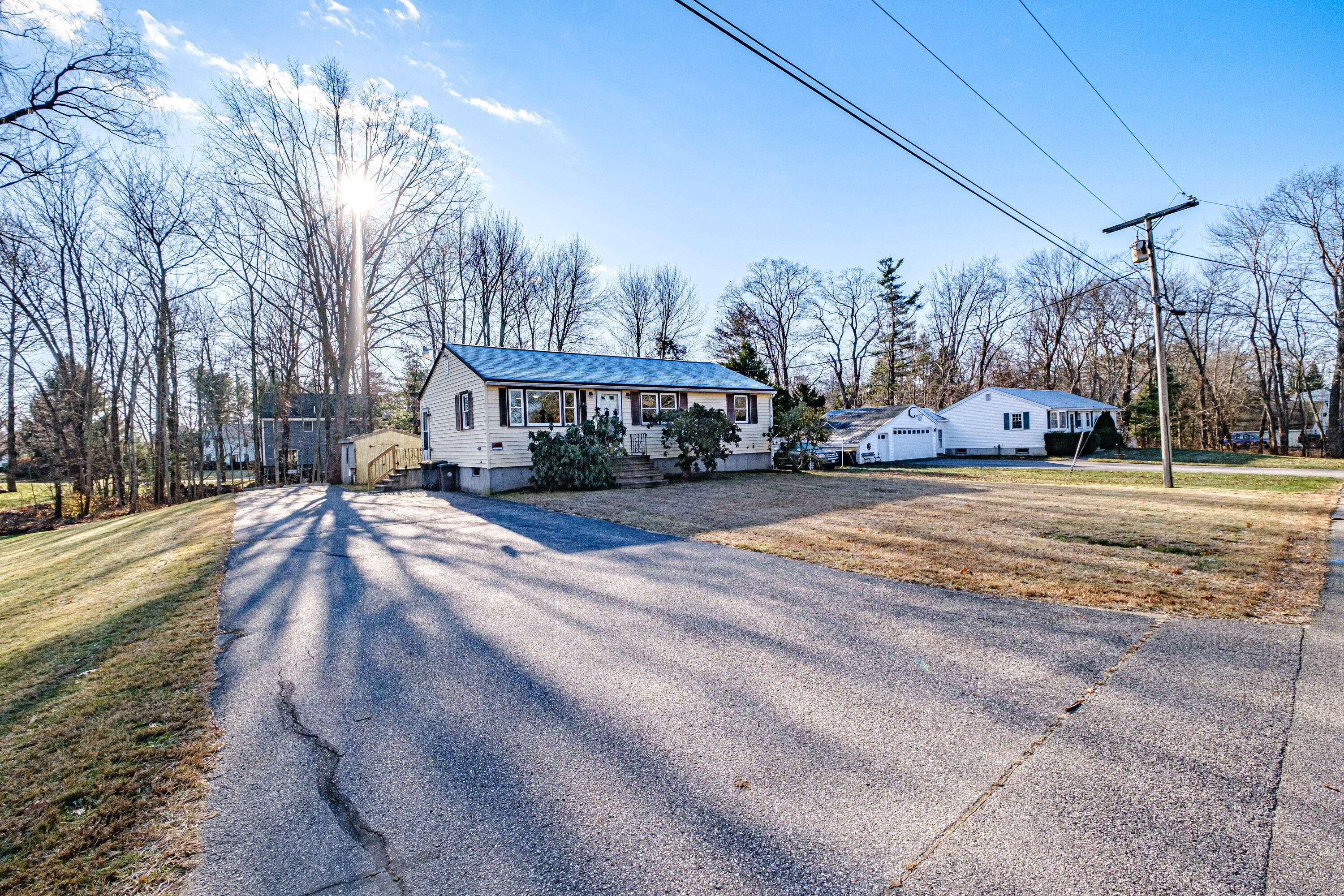 8 Woodside Drive