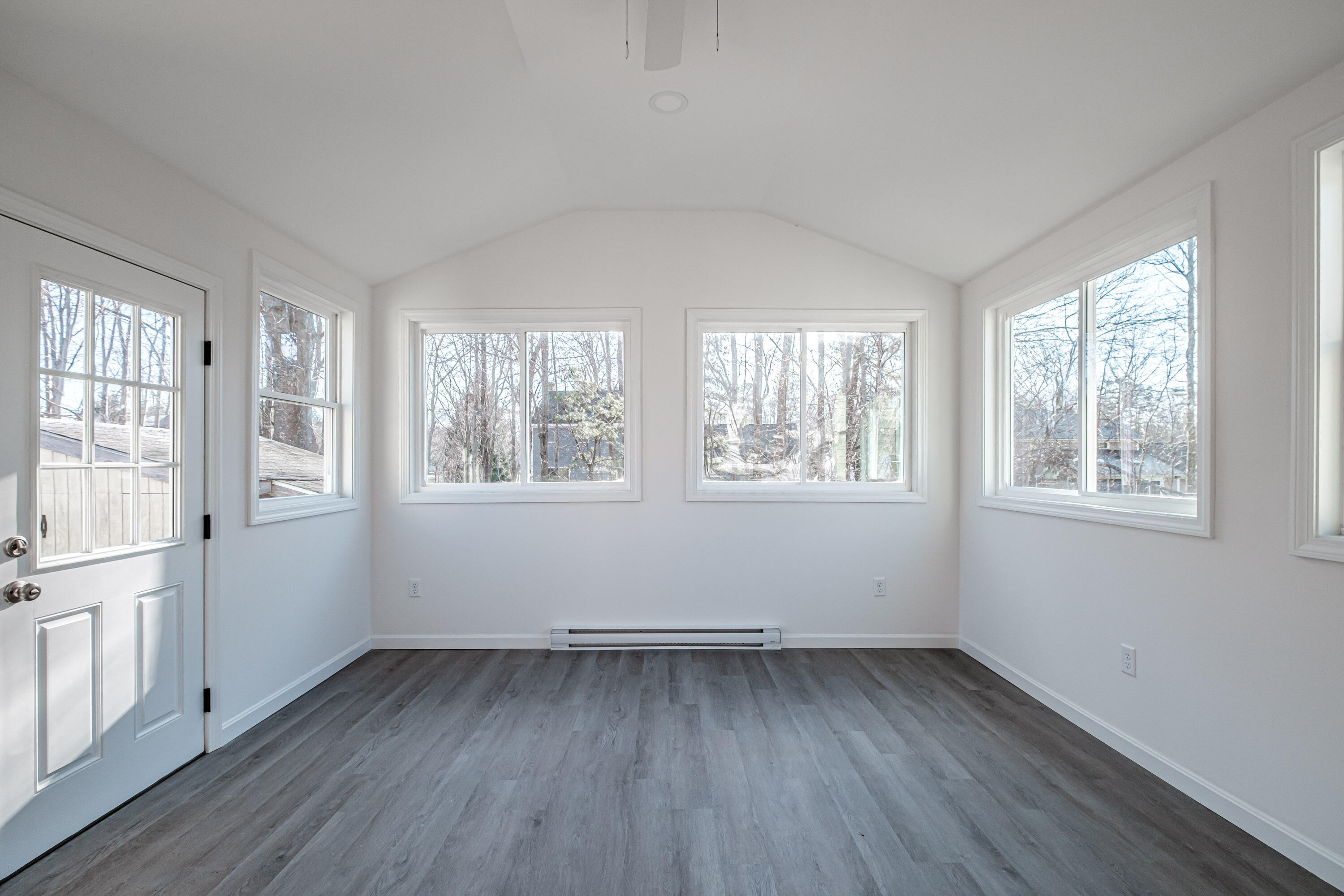 8 Woodside Drive