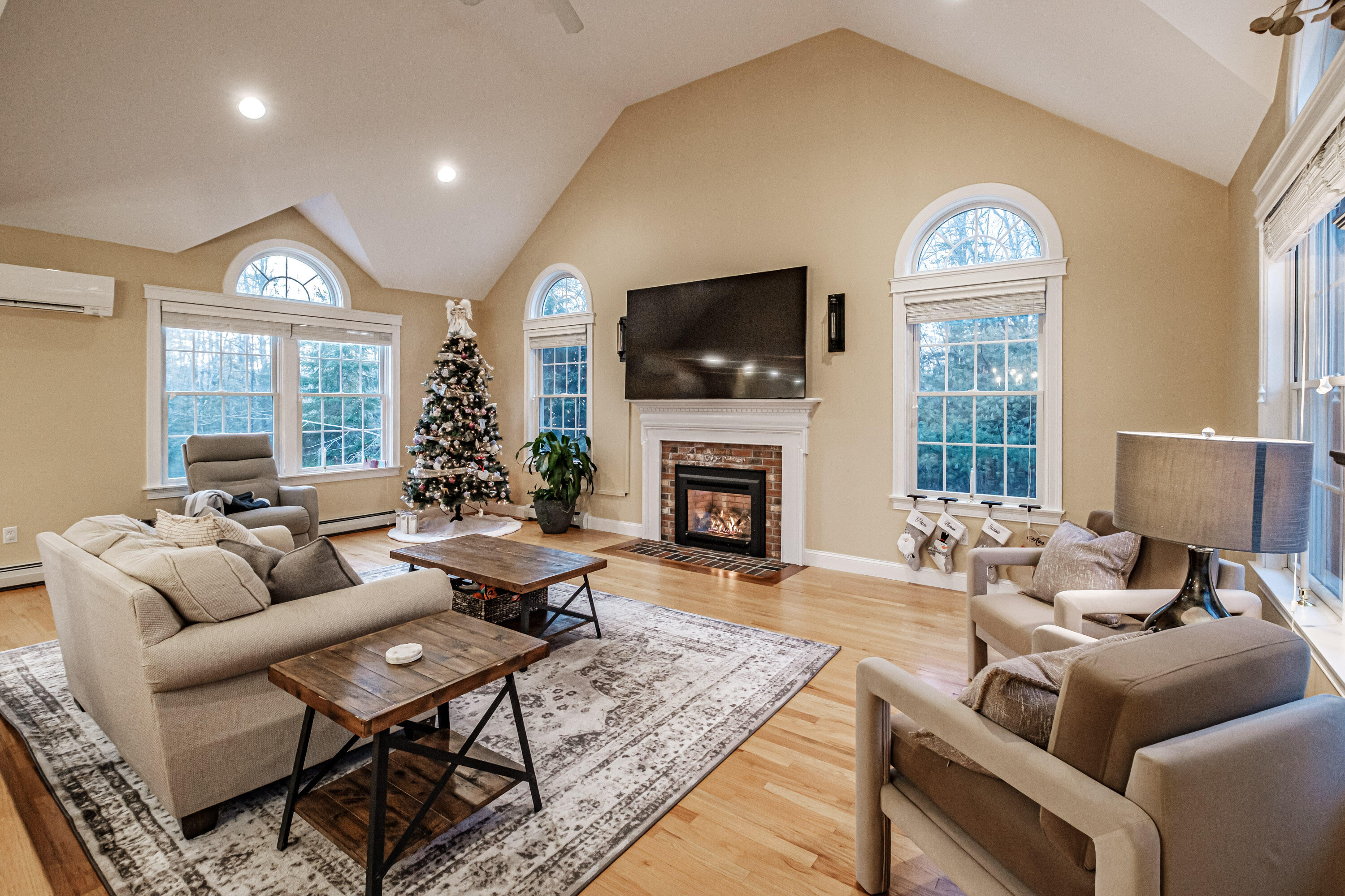 1 Silver Brook Circle